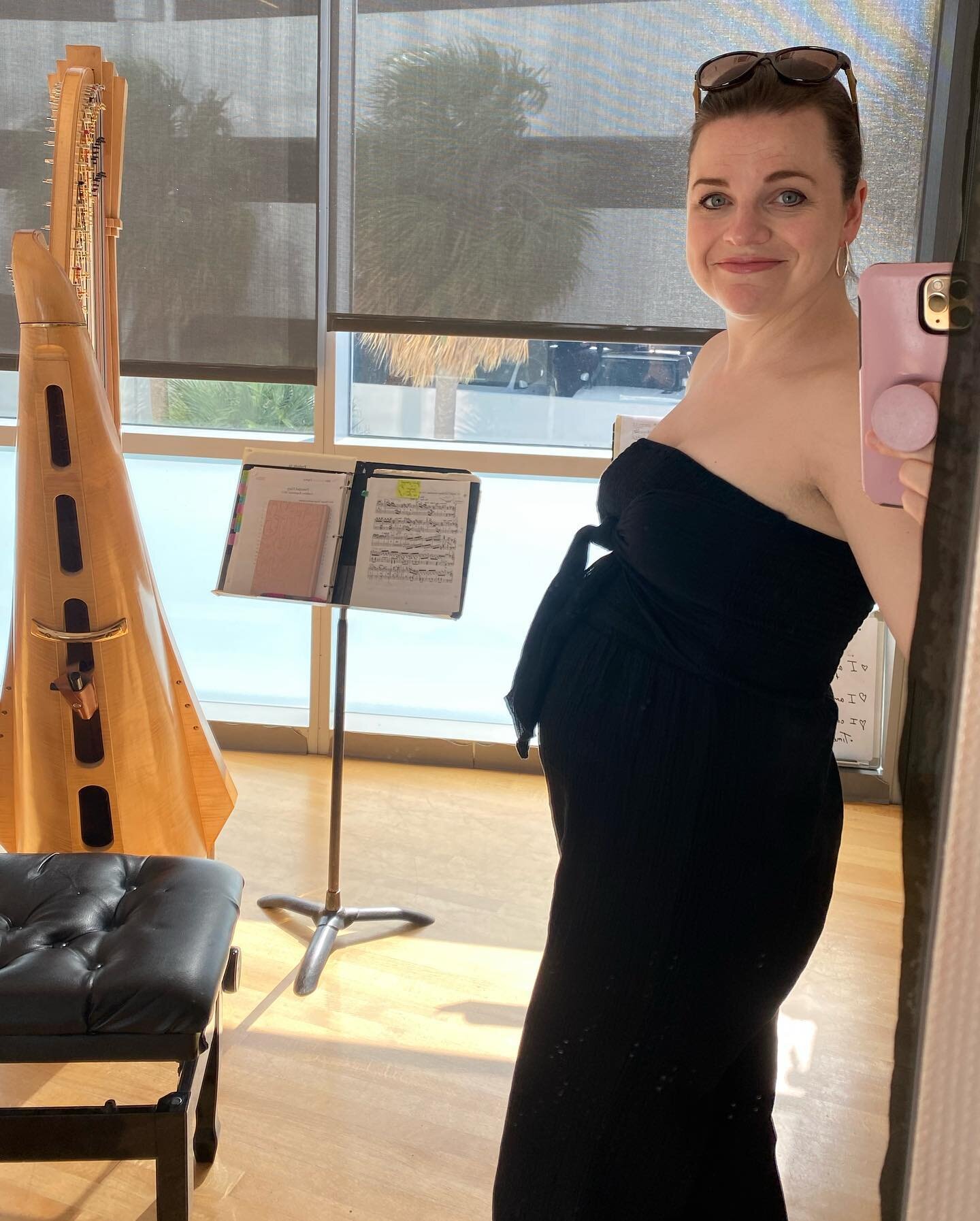 I had such a blast bumpin' in South Beach, making beautiful music, and seeing people I love! ❤️🏝️🎶 (learn more in my monthly newsletter - link in bio!)

Playing here with the @nwsymphony and learning from @mtilsonthomas for three years after school