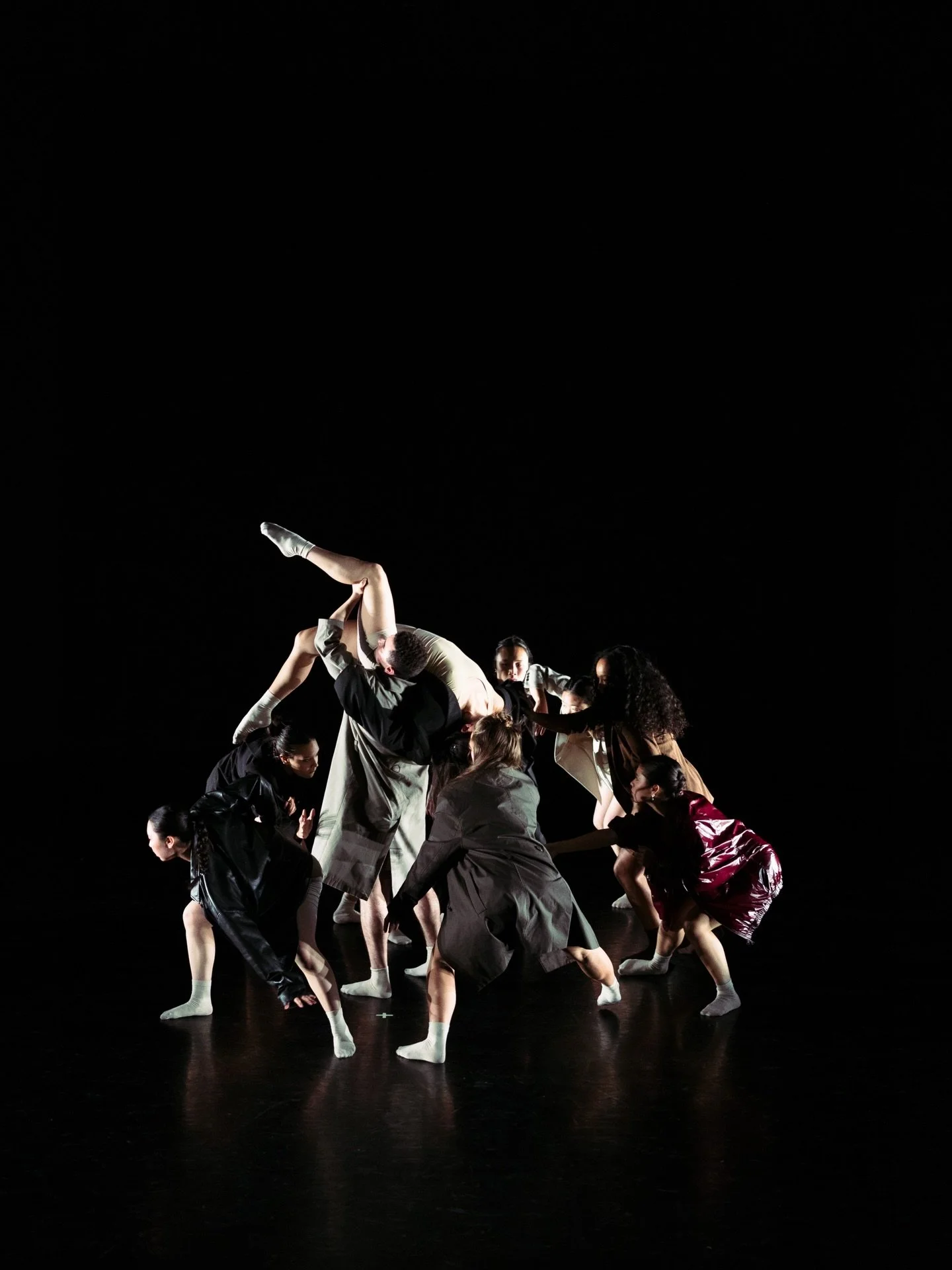 &ldquo;Everything is Upside Down&rdquo; by @viveforlove 
Fall Gala 2025

📸 @missjanemok