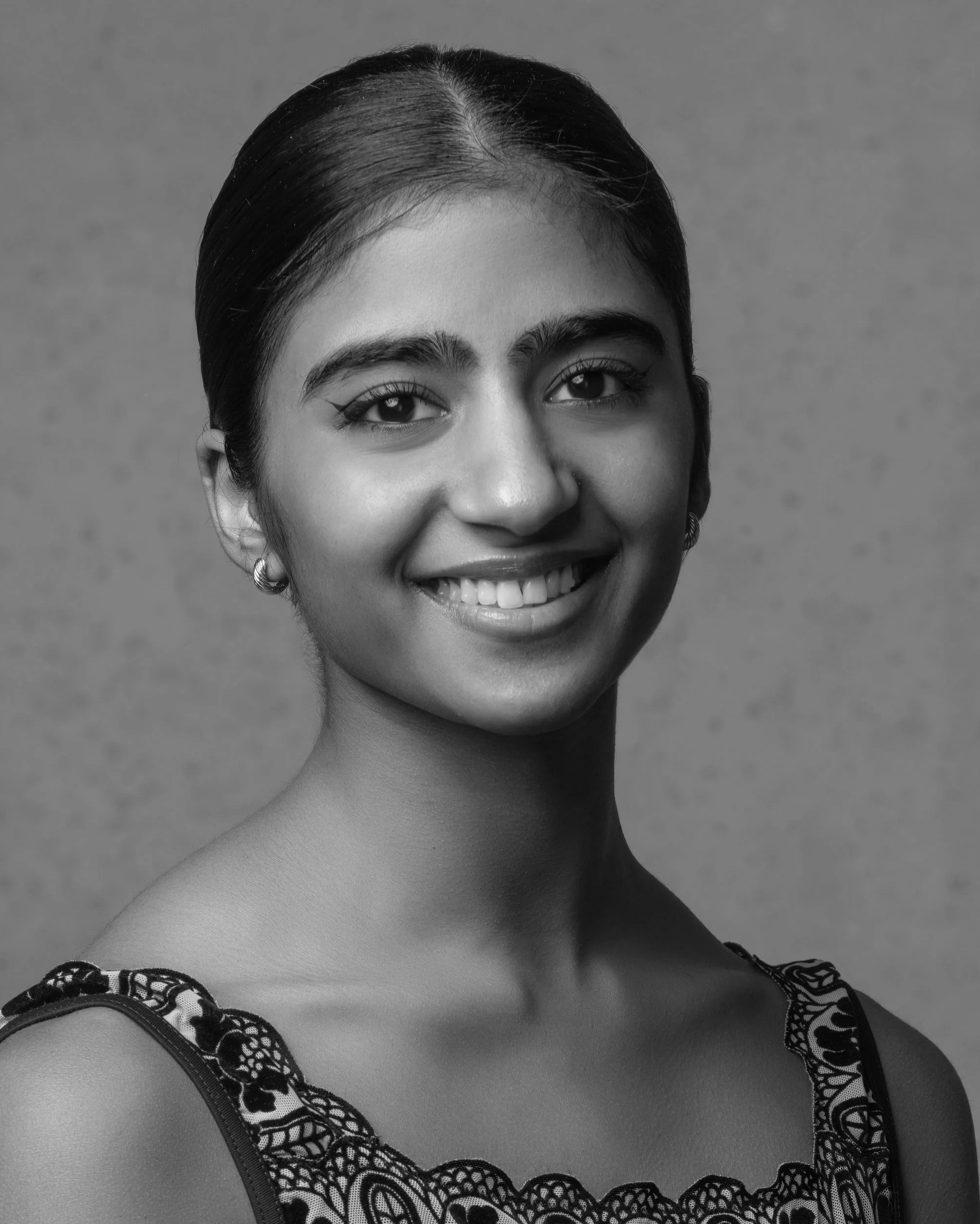 headshot_sreya.png