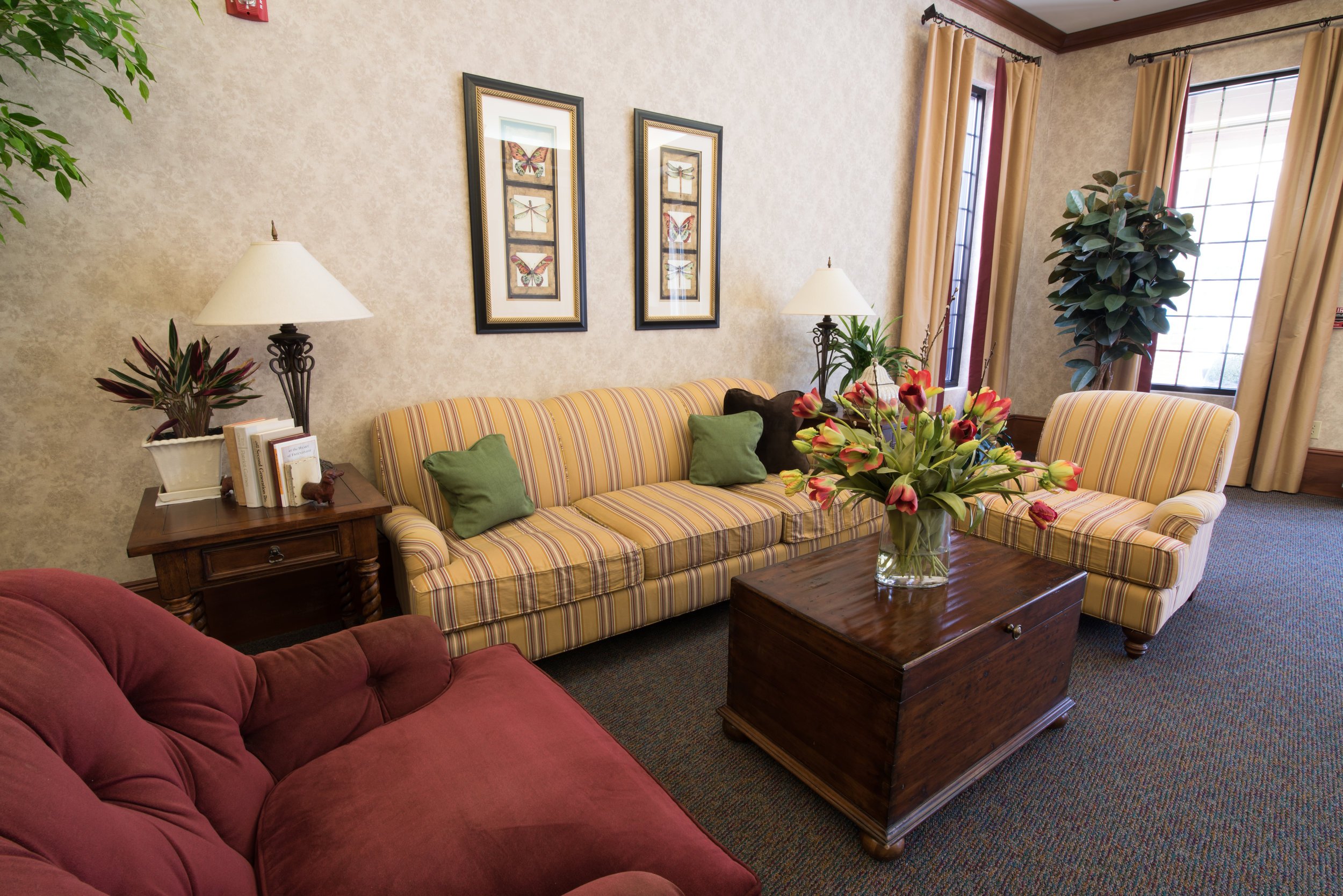 Catawba Valley Hospice House Waiting Area web.jpg