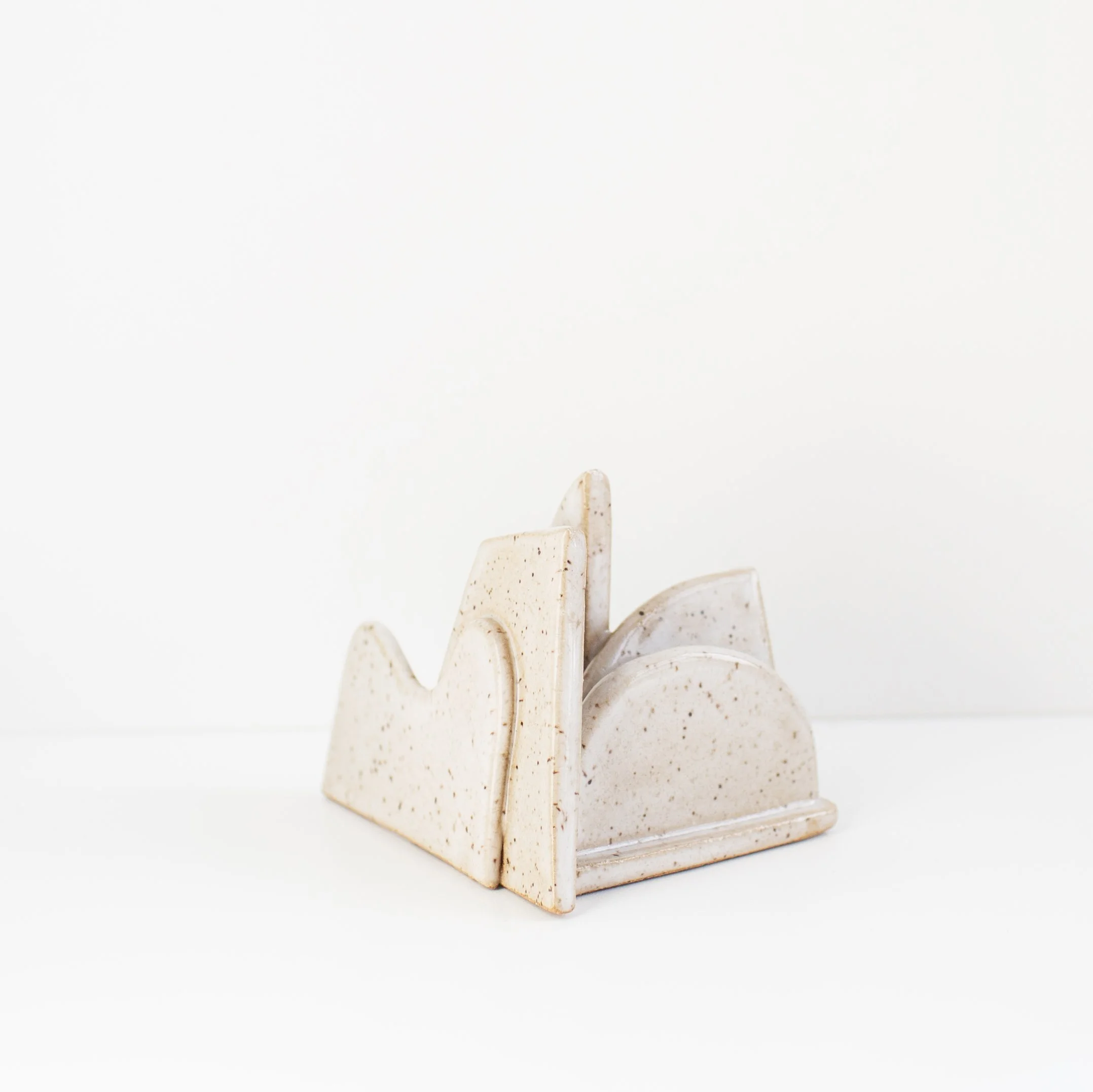 a mano-louisa podlich-clay-ceramic-pottery-sculpture-handmade-1.1.jpg