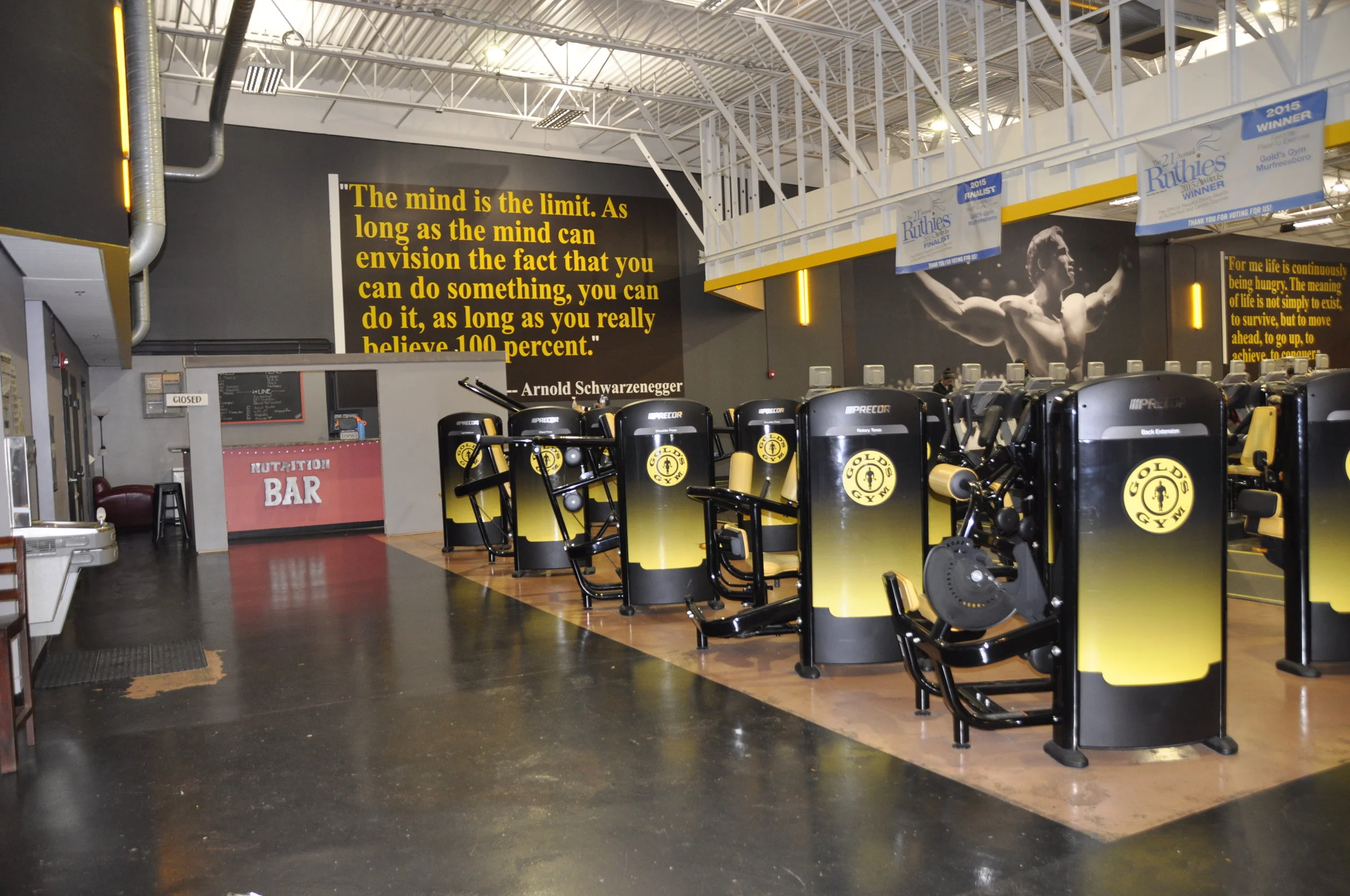 to Gold's Gym Tennessee