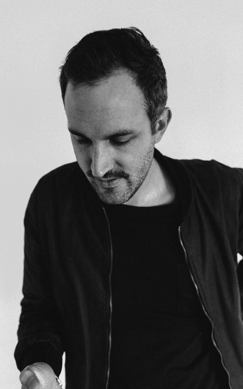 IAN PRATT