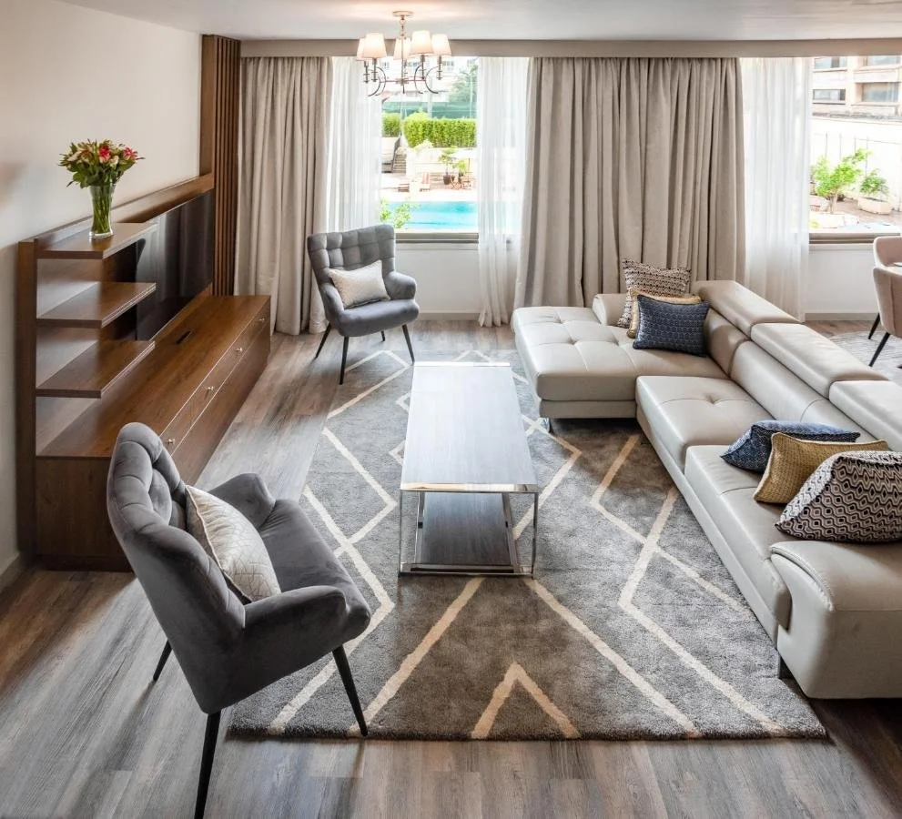 living room6.jpg