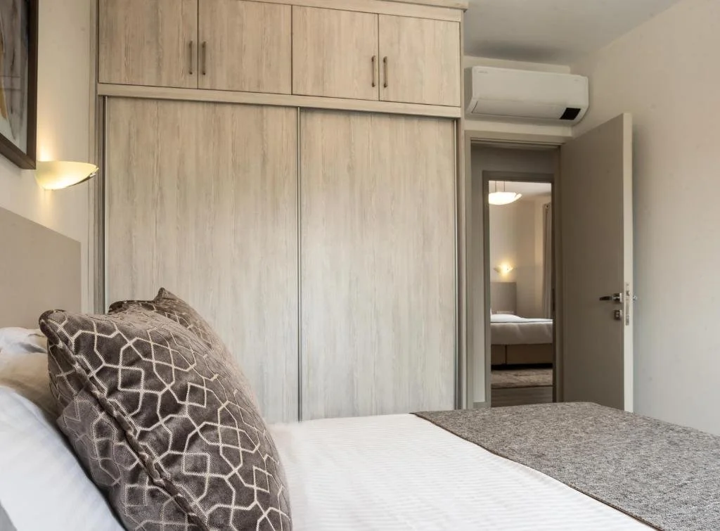 bedroom2.jpg