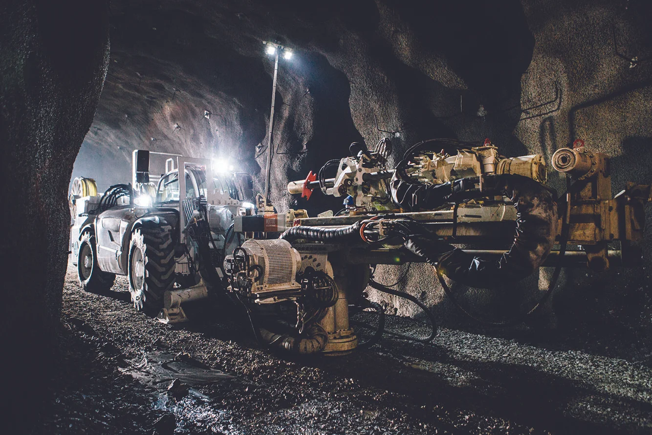 MDR700_DrillRig.jpg