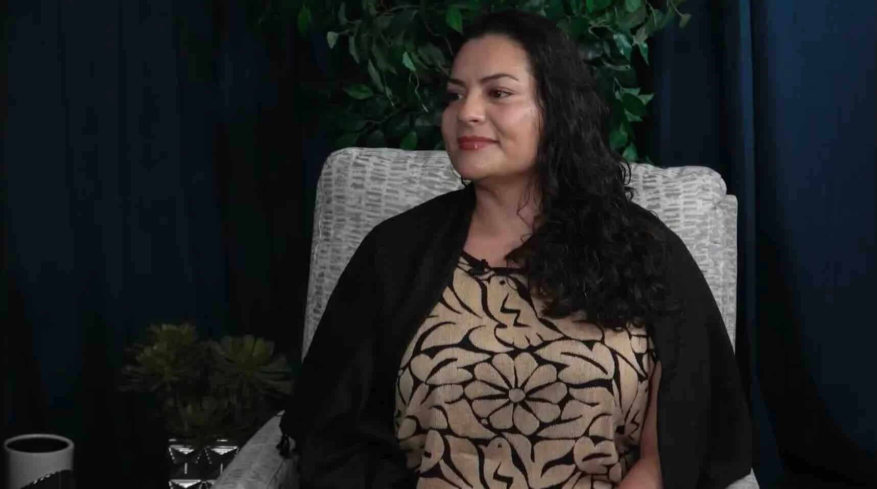 Faithful Dissent: Noemi Rios and the Neighbors Who Keep Watch at Immigration Court