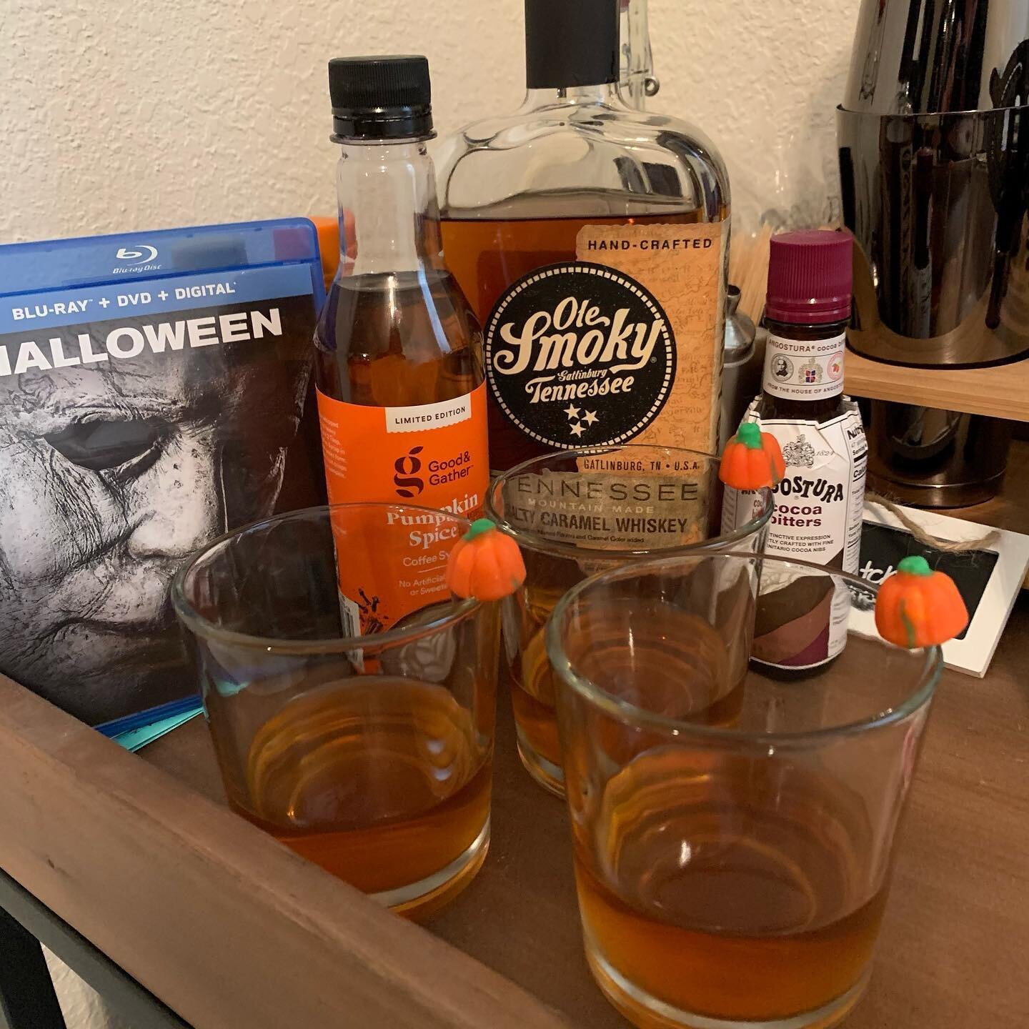 Halloween (2018) and The Shape&rsquo;s Old Fashioned

&bull;2oz salted caramel whiskey
&bull;.5oz pumpkin spice syrup
&bull;three dashes of cocoa bitters
&bull;Garnish with one whole pumpkin