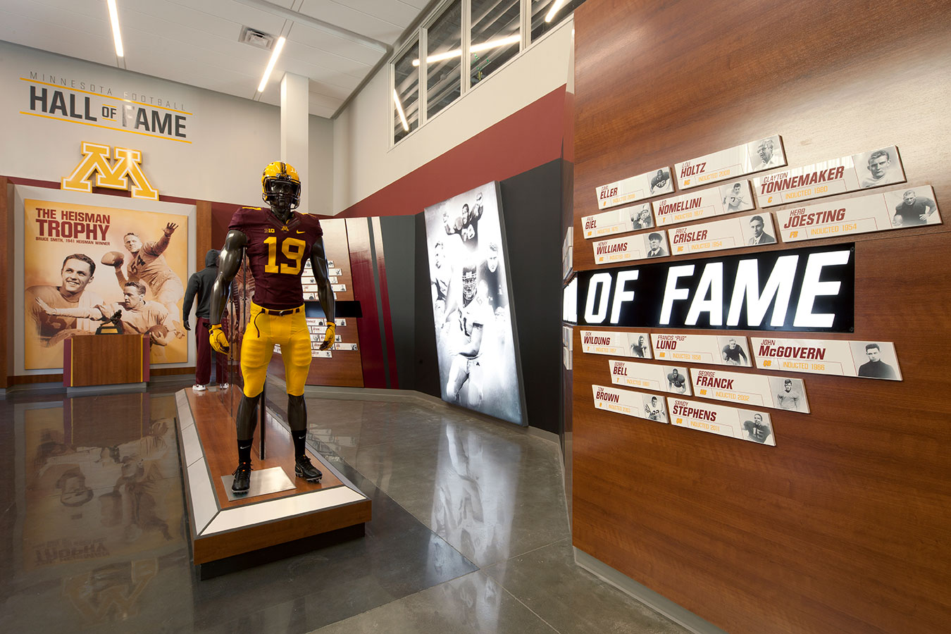 Minnesota-Football-Hall-of-Fame-Ballparchitecture.jpg