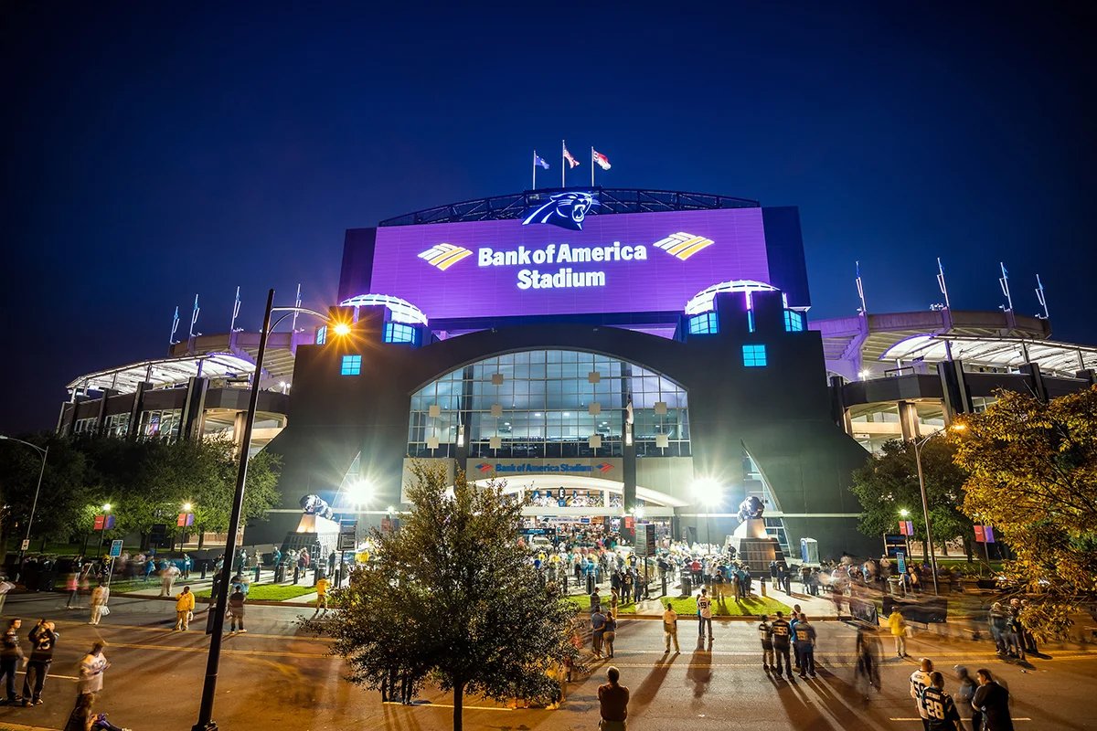 Bank of America Stadium-Charlotte-Panthers-Ballparchitecture.jpg