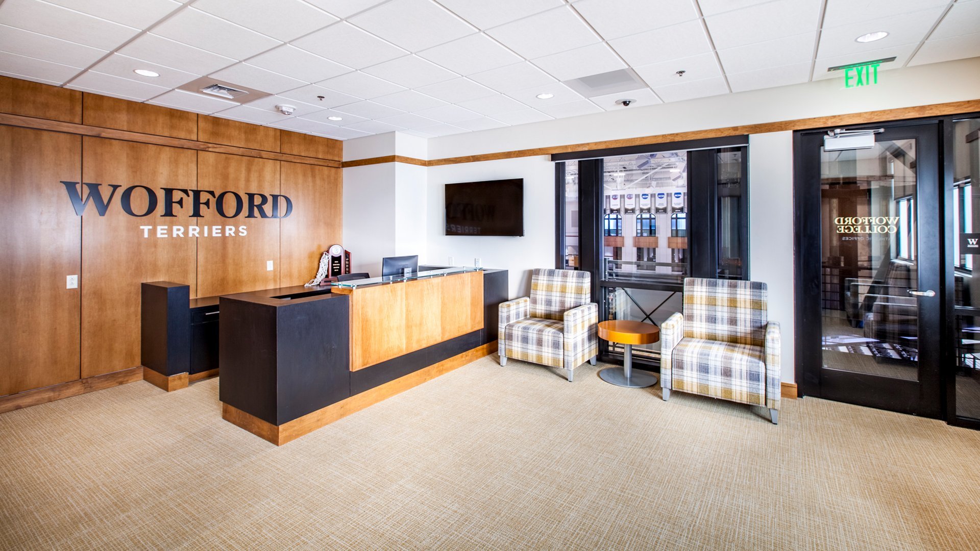 wofford-richardson-basketball-arena-coaches office-ballparchitecture.jpg