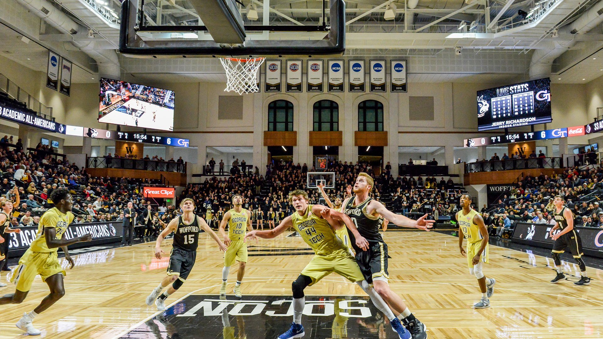 wofford-richardson-basketball-arena-game-ballparchitecture.jpg