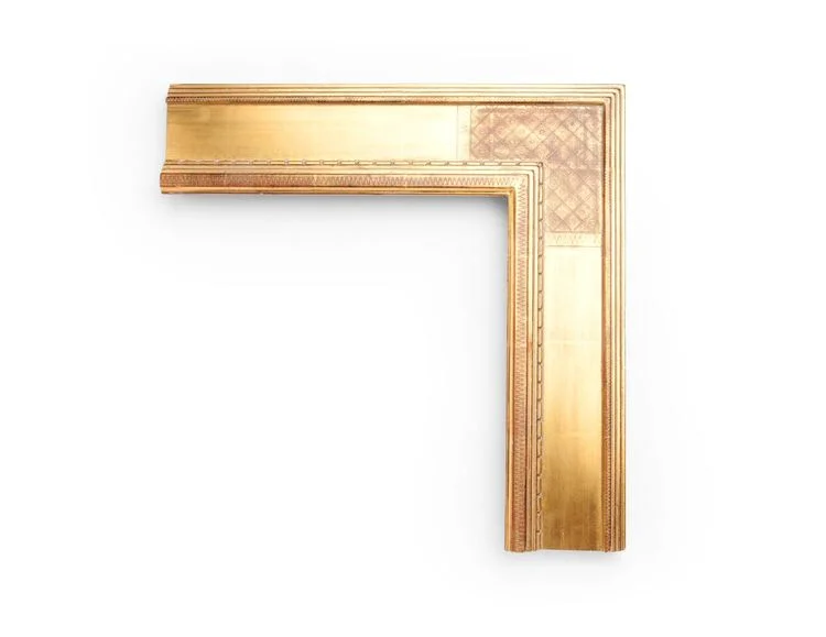 Geometric Diamond An American 4 inch Frederick Harer-style frame, this cassetta profile features a geometric diamond pattern on the panel at the corners, with a heavy rub revealing the colored clay beneath, as well dental carving and a zigzag pattern on the inner rail. The finish shown is yellow gold with red-and-black clay.