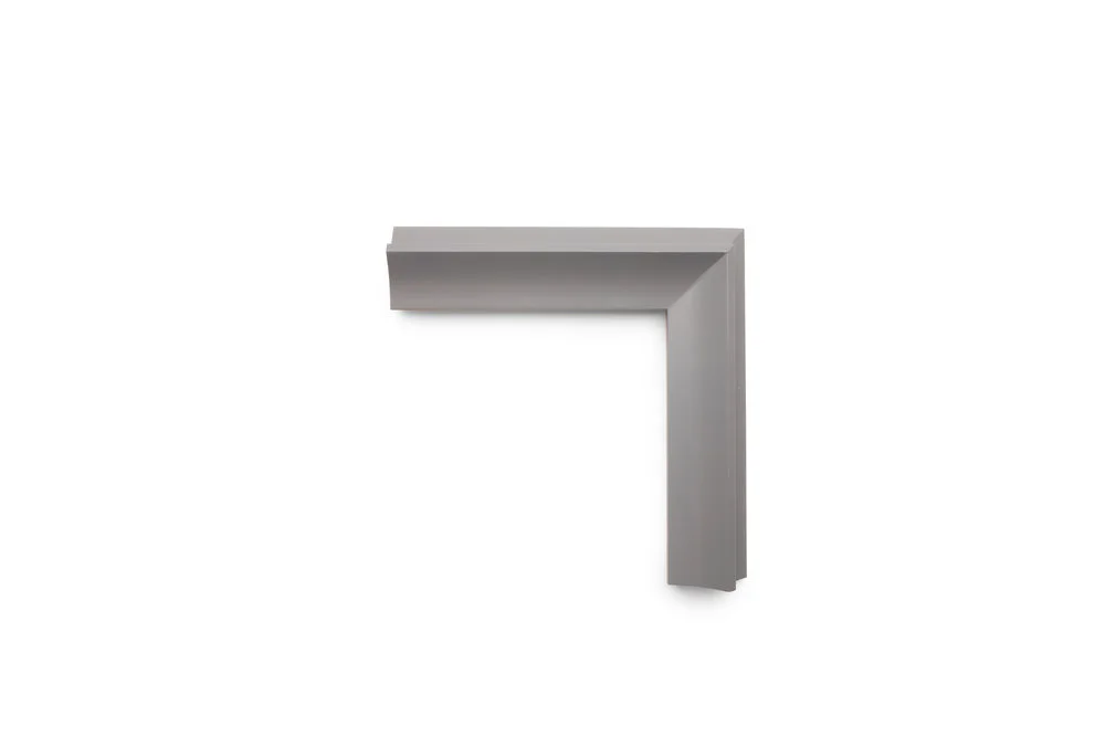 2 1/2” Matte Gray Scoop with Black Wedge The new drawing frame takes on sophistication and elegance while remaining clean and precise.