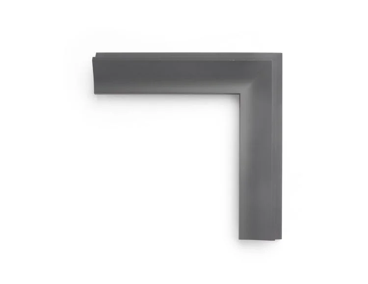 Ashland Slate Wedge This 2-1/2 inch frame is painted in an "Ashland Slate" finish, with a soft inner cove and hidden back wedge. Painted wood finishes are perfect for photography or a contemporary touch.