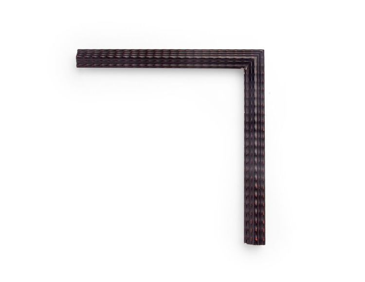 Dutch Ripple A 1-1/4 inch Dutch-style frame, with ripple decoration throughout. The finish shown is black over red clay.