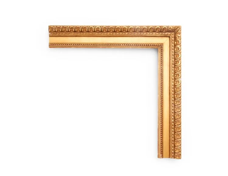 Florentine Matte Bead An Italian 2-1/2 inch 17th-century frame, this simplified Florentine cassetta profile features lambs-tail decoration along the outer edge, a matte center panel, and beading along the inner edge. The finish shown is matte yellow gold with a gray wash and a red clay.