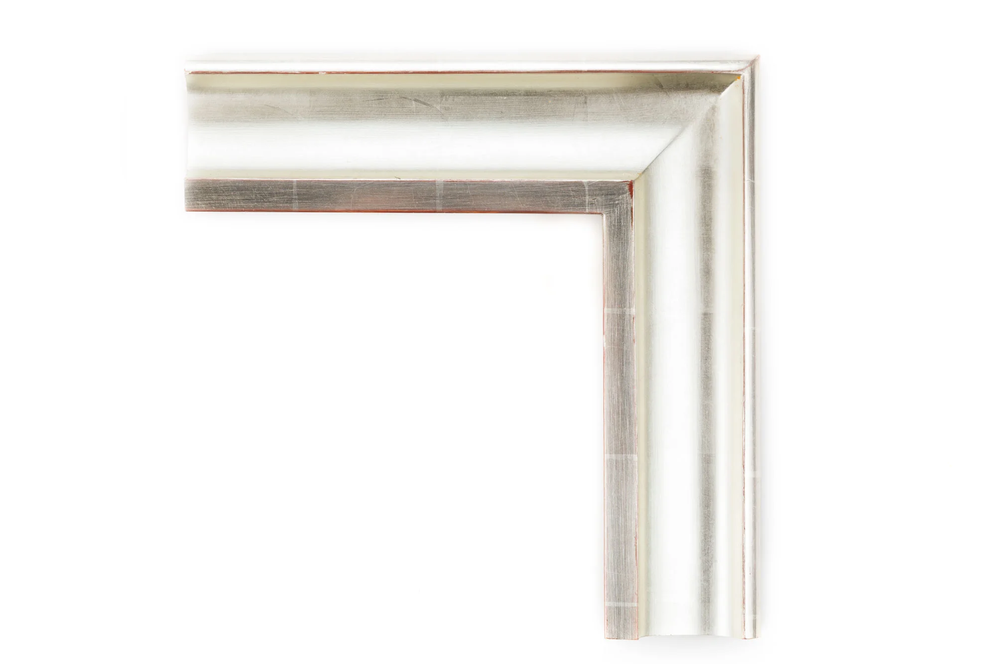 White Gold Scoop Panel 3 1/2" 12k Clean white gold, deep scoop panel, black clay, light rub
