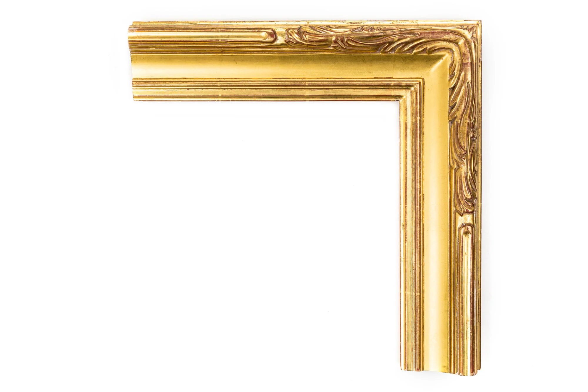 Art Noveau Cove 3" 22kt gold, American impressionsist frame with a nouveau-inspired corner carving