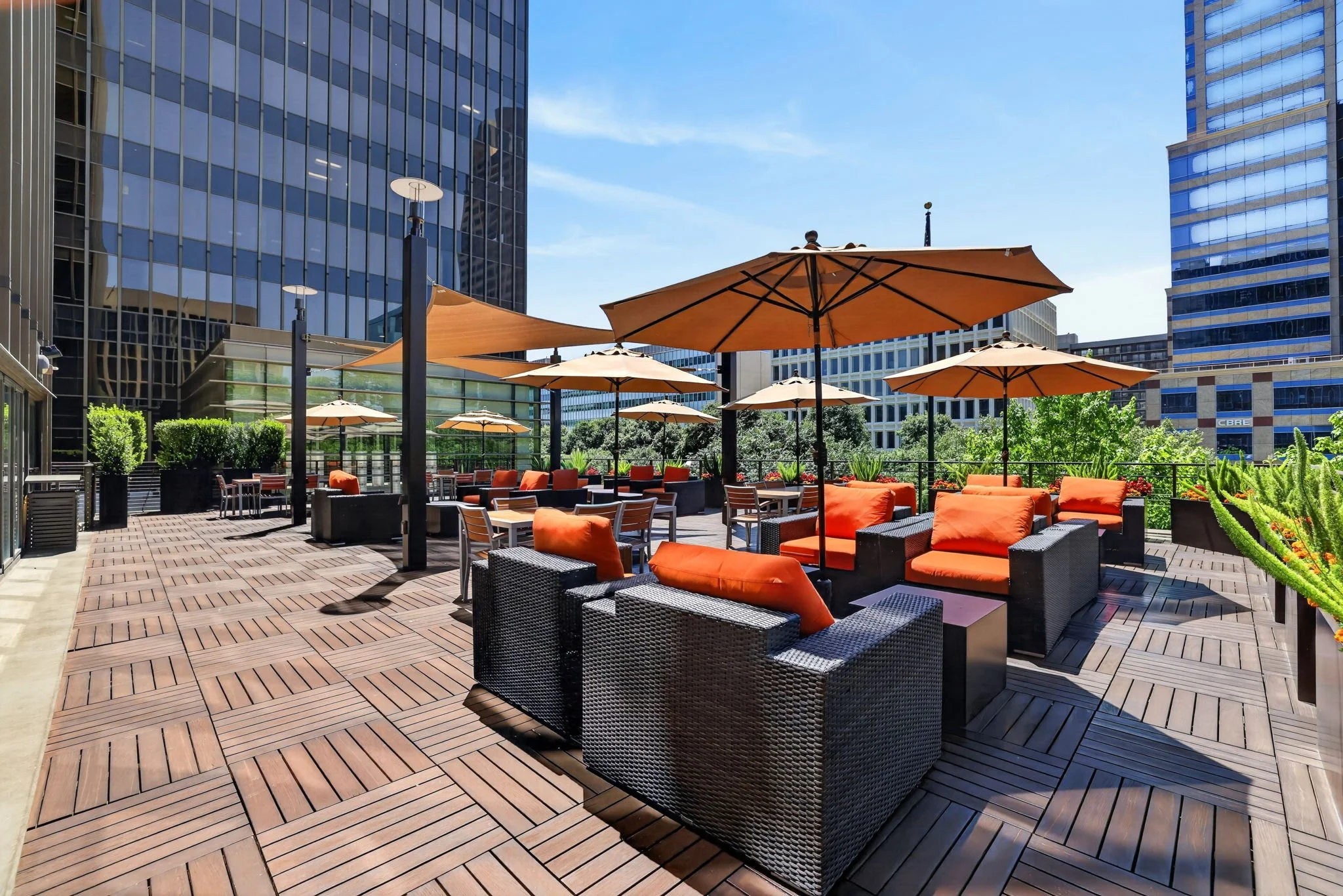 66-web-or-mls-555-capitol-mall.jpg