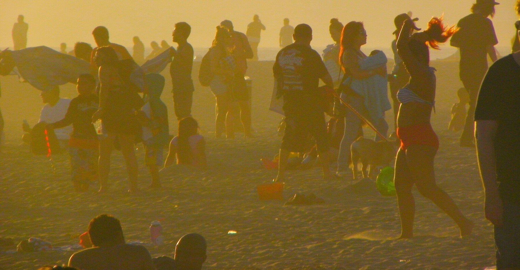  Beauty and the Beach 04 