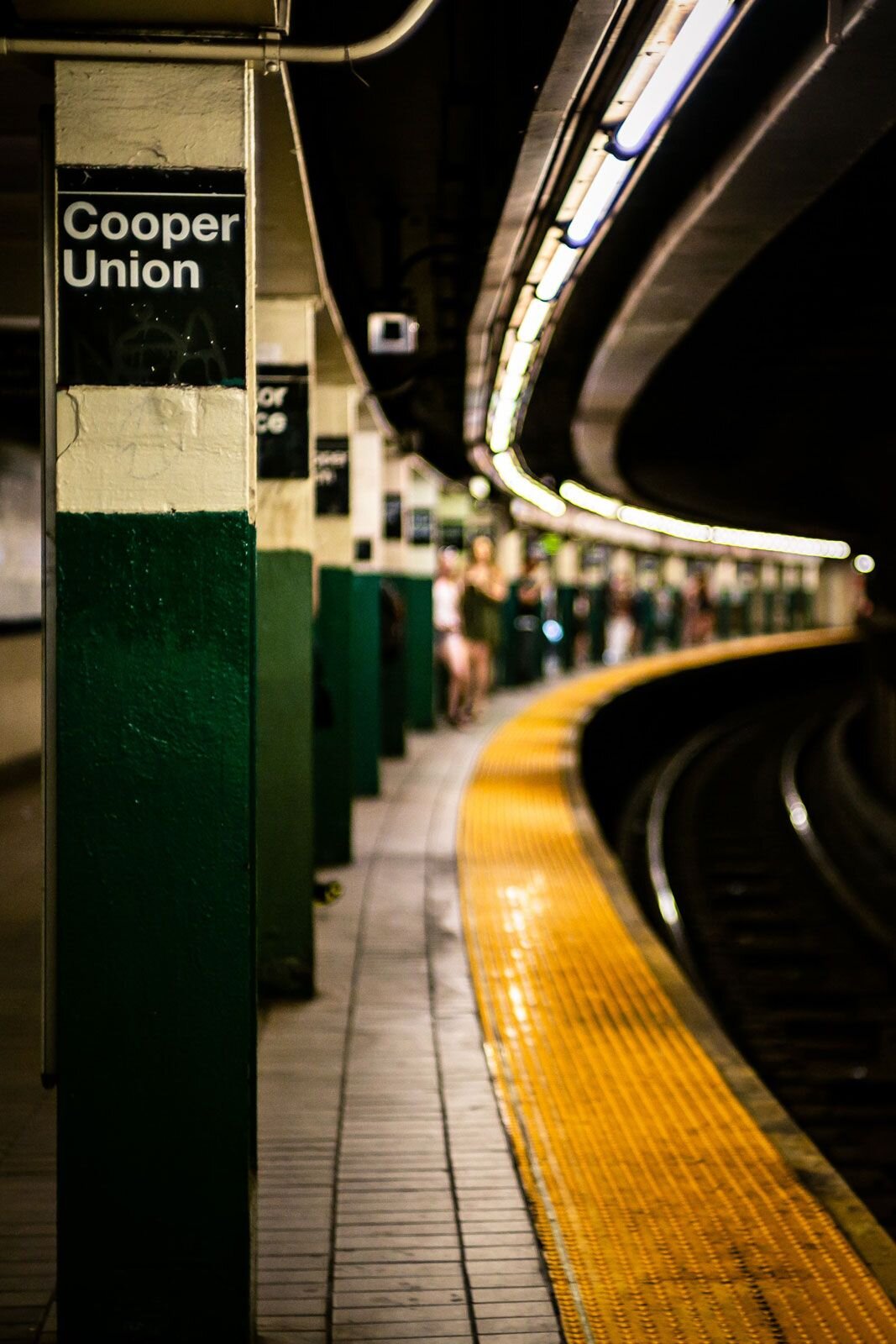 david-watkis-ZAhWGaWlQzw-unsplash-compressor.jpg