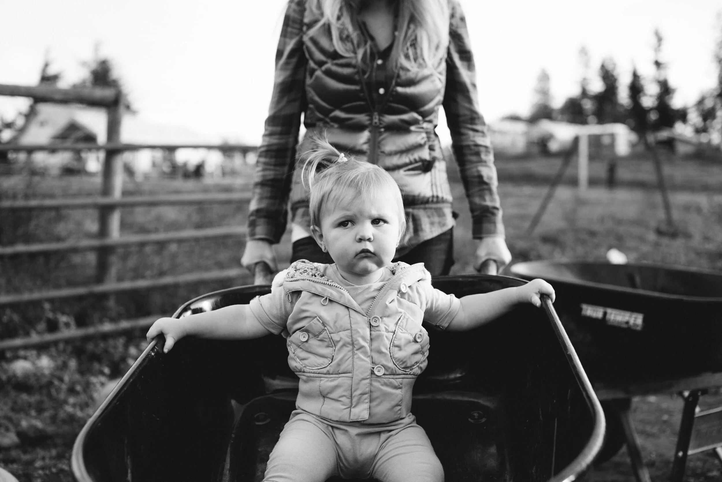 seattle lifestyle photographer - maple valley mini sessions