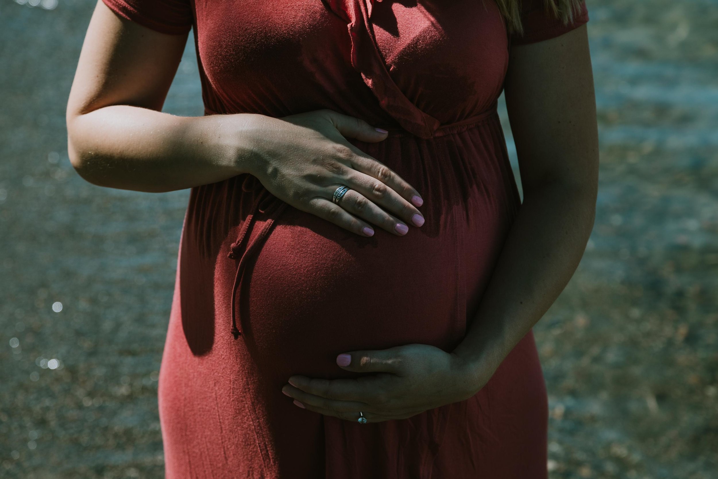 seattle newborn photographer - maternity