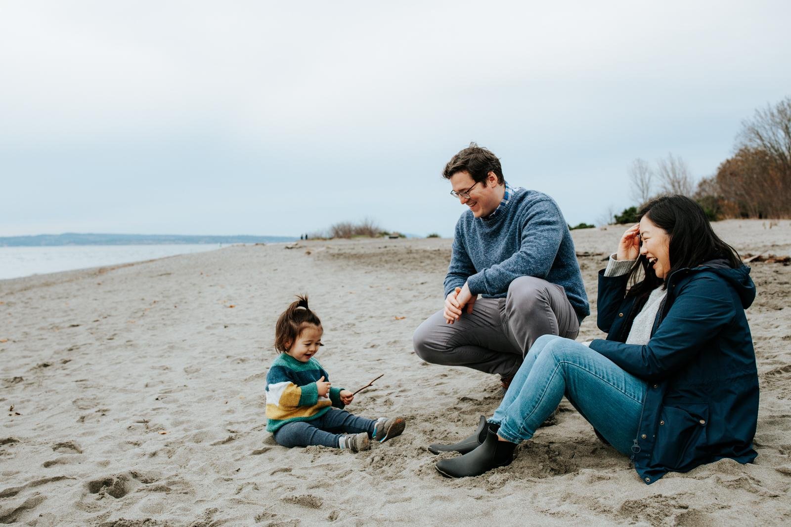 seattle lifestyle photographer - spring mini sessions