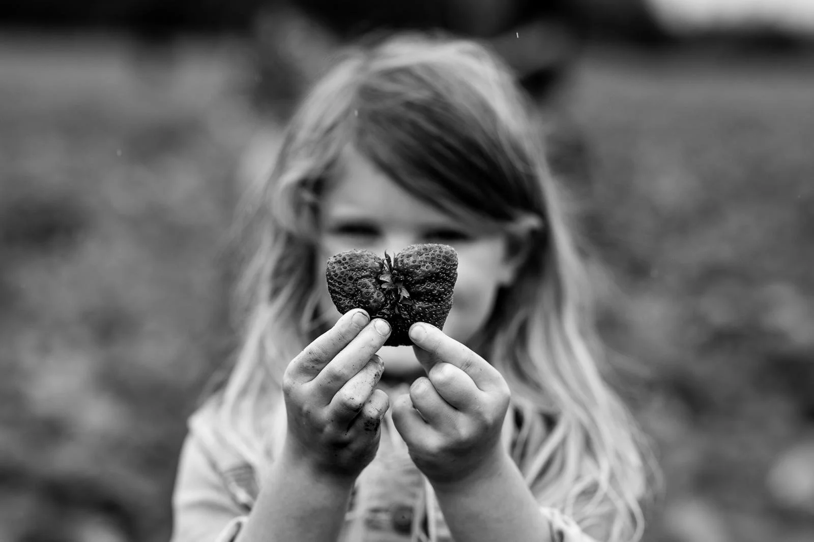 seattle spring mini photo sessions // black and white