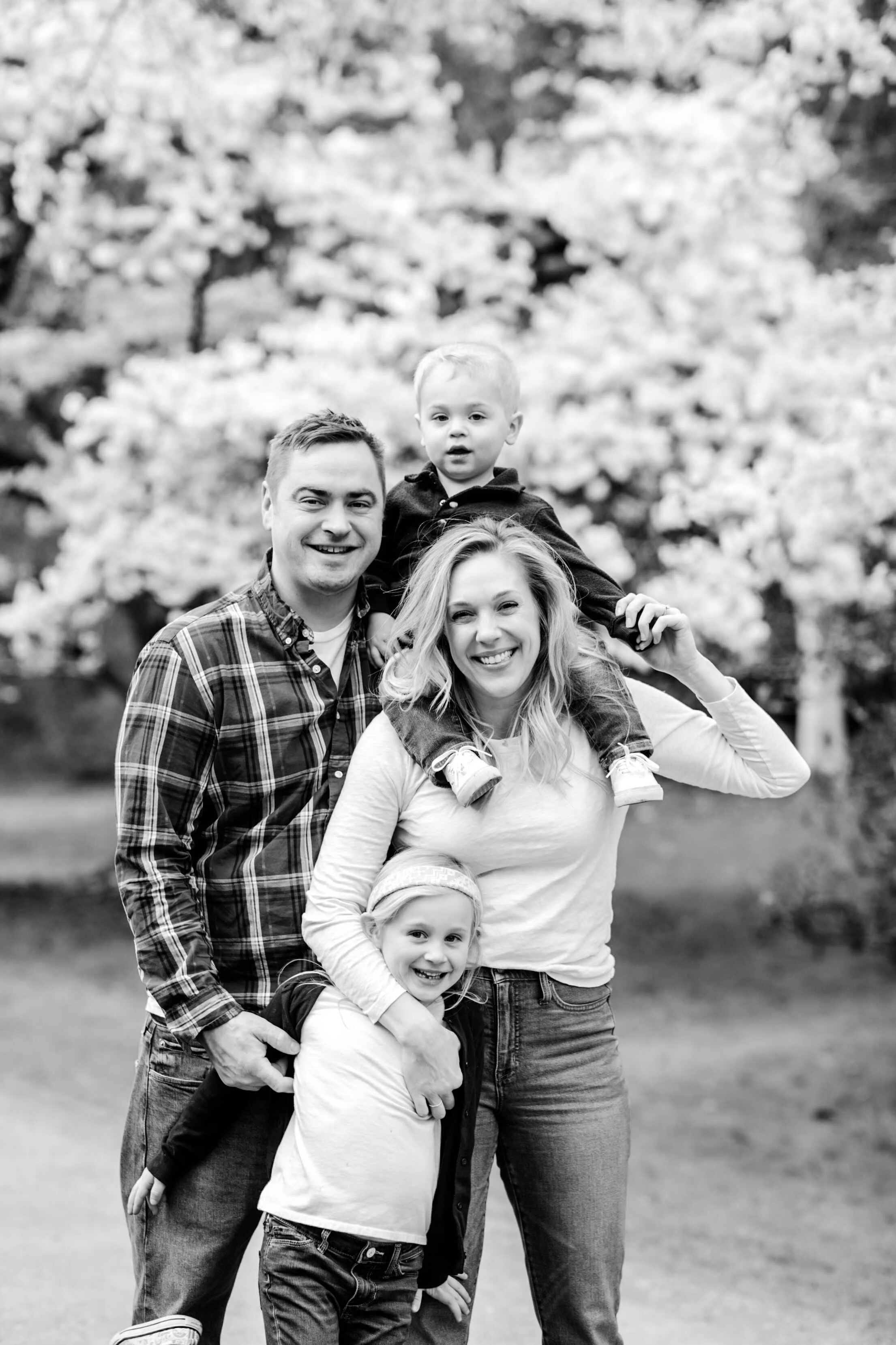 spring mini sessions - seattle lifestyle photographer  (Copy)