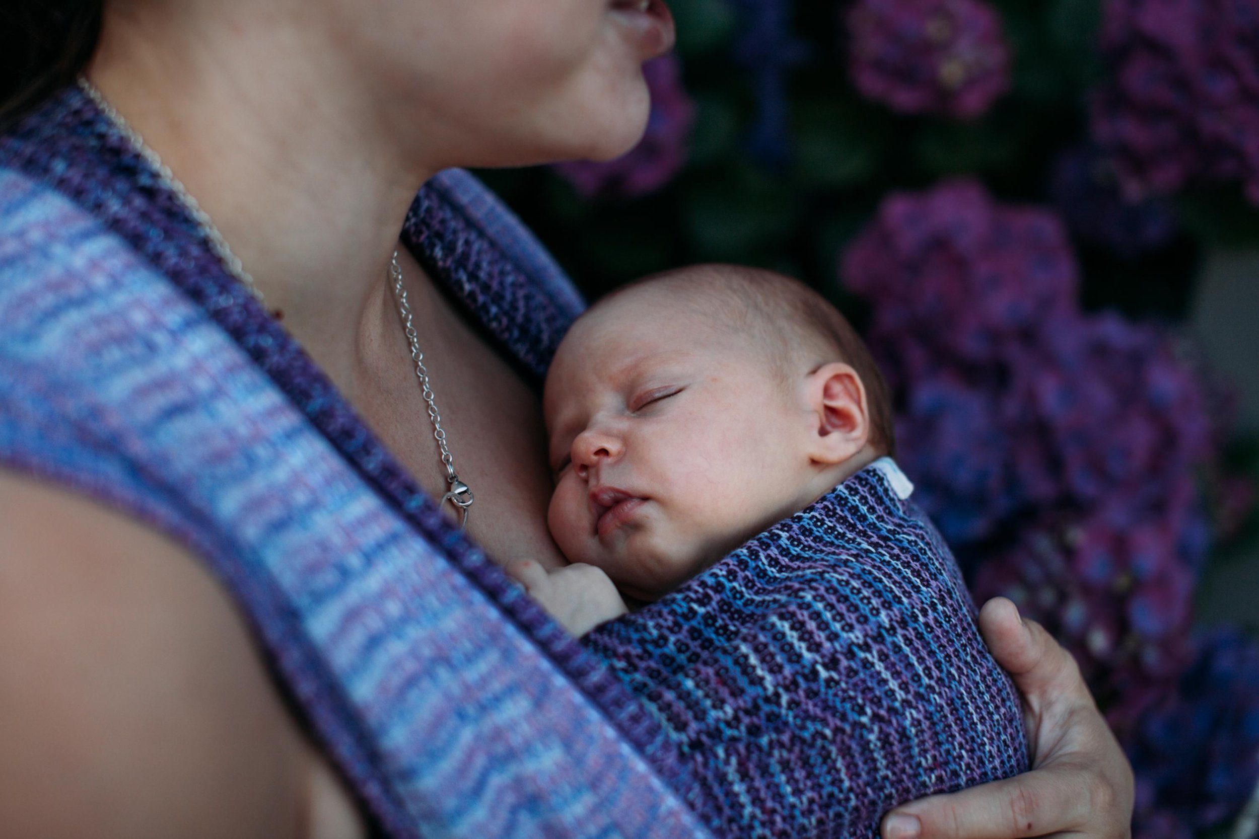 seattle newborn photographer - in home