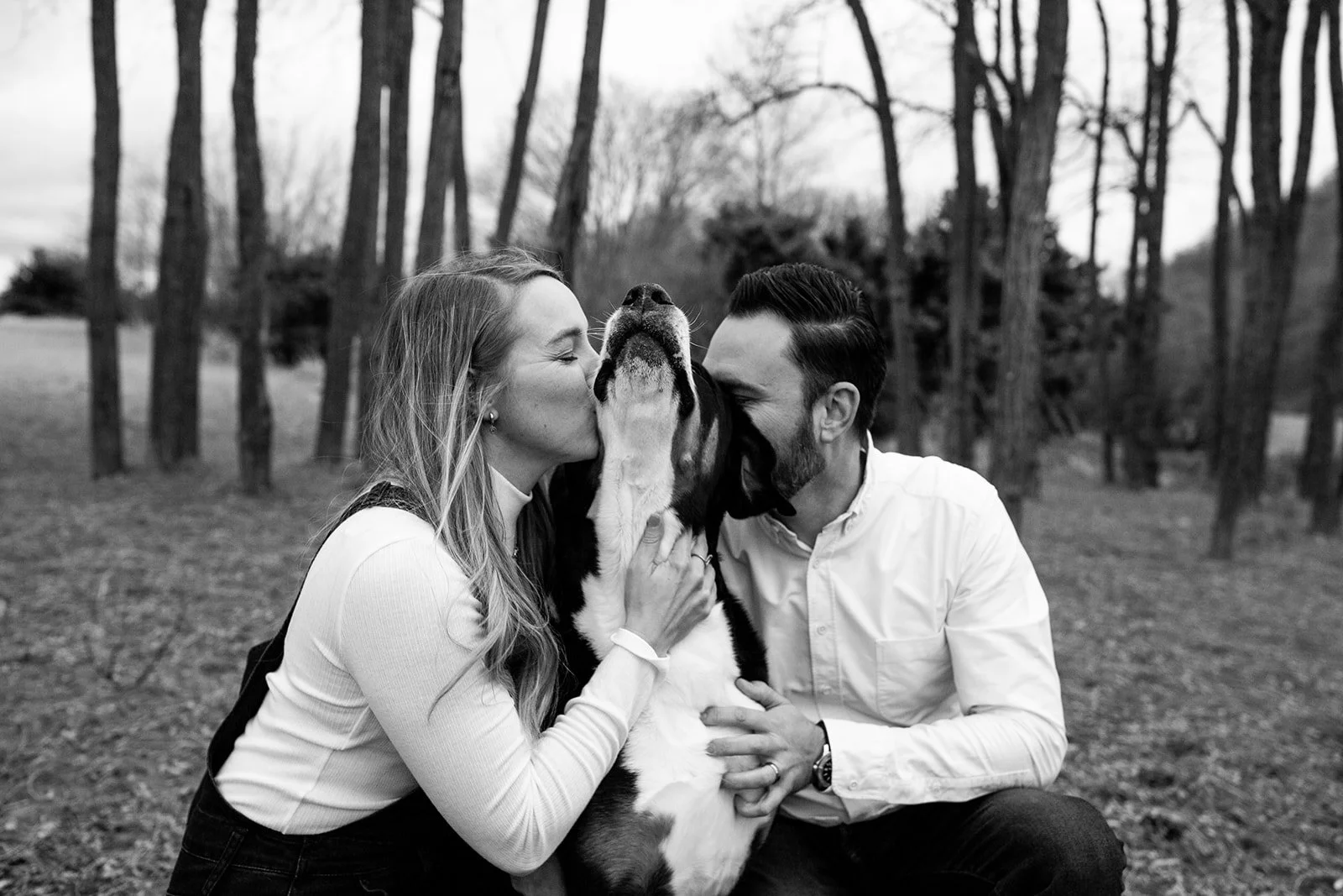 Navigating Mini Sessions: Are They Right for You? // black and white