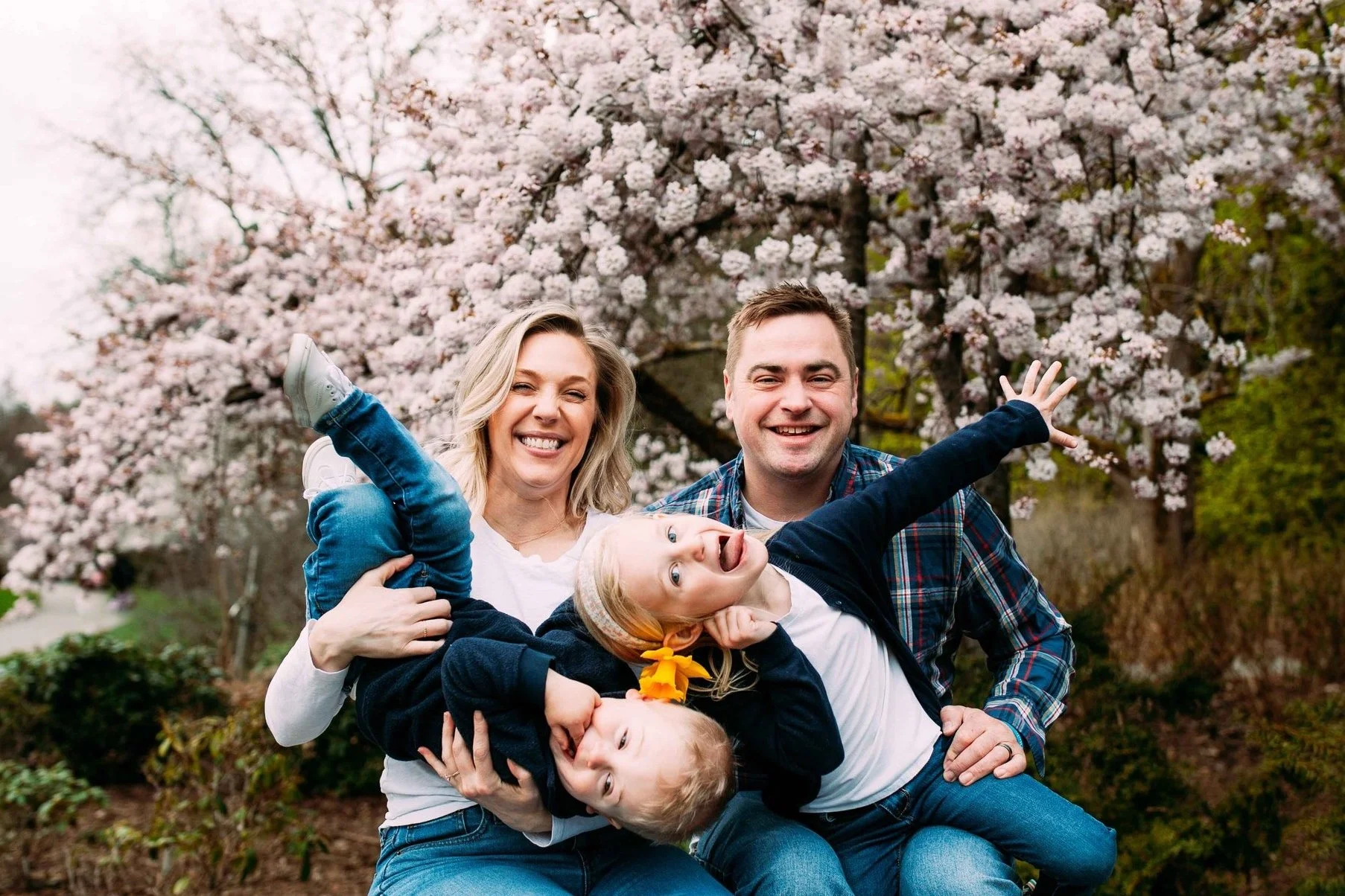 Celebrate Spring with Cherry Blossom Mini Sessions at the Arboretum