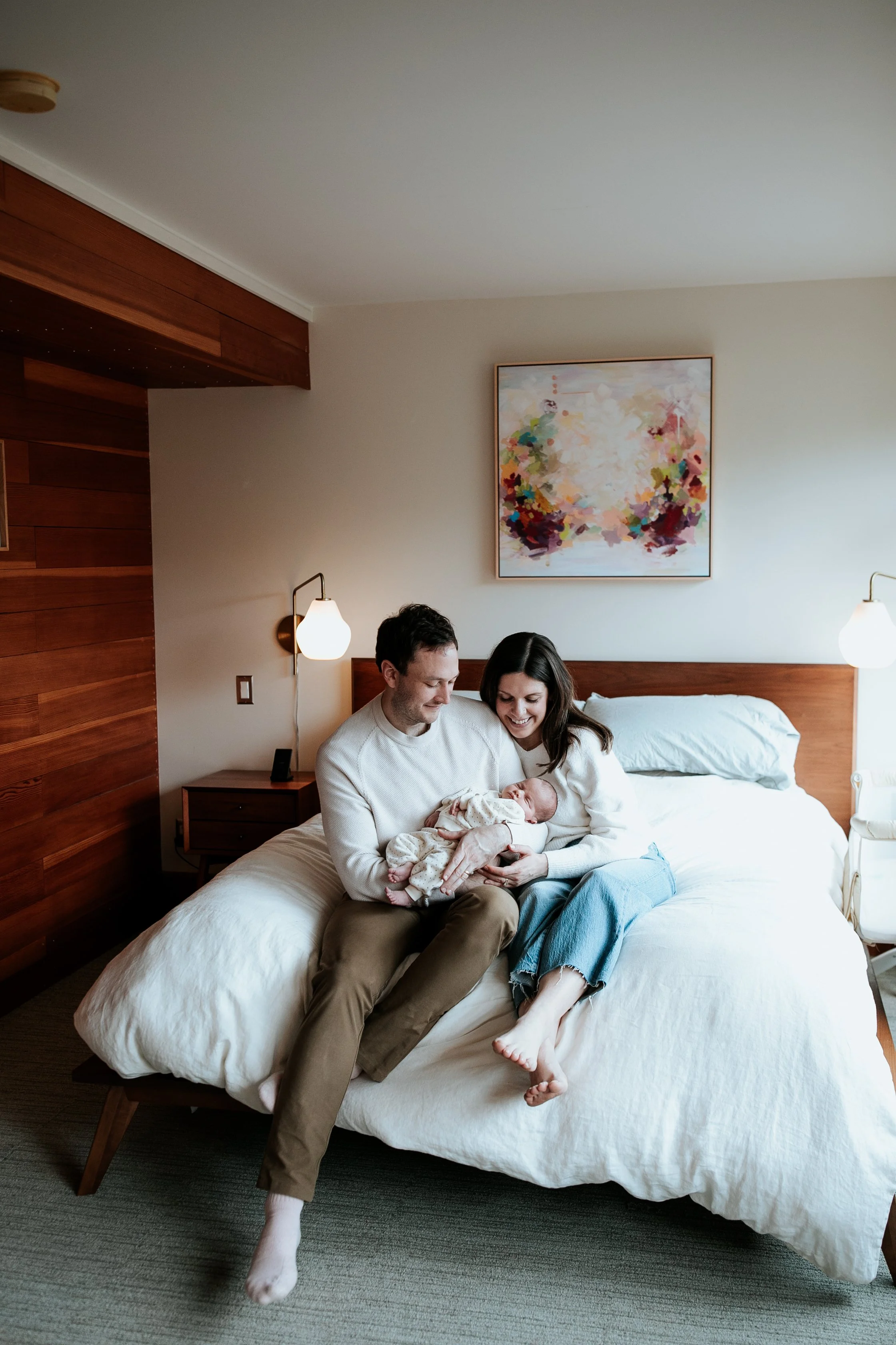 seattle newborn photographer - lifestyle