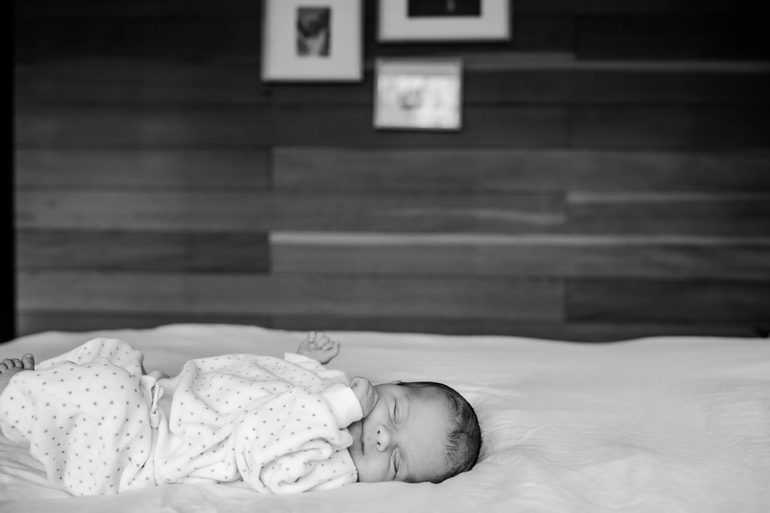 seattle newborn photographer - lifestyle