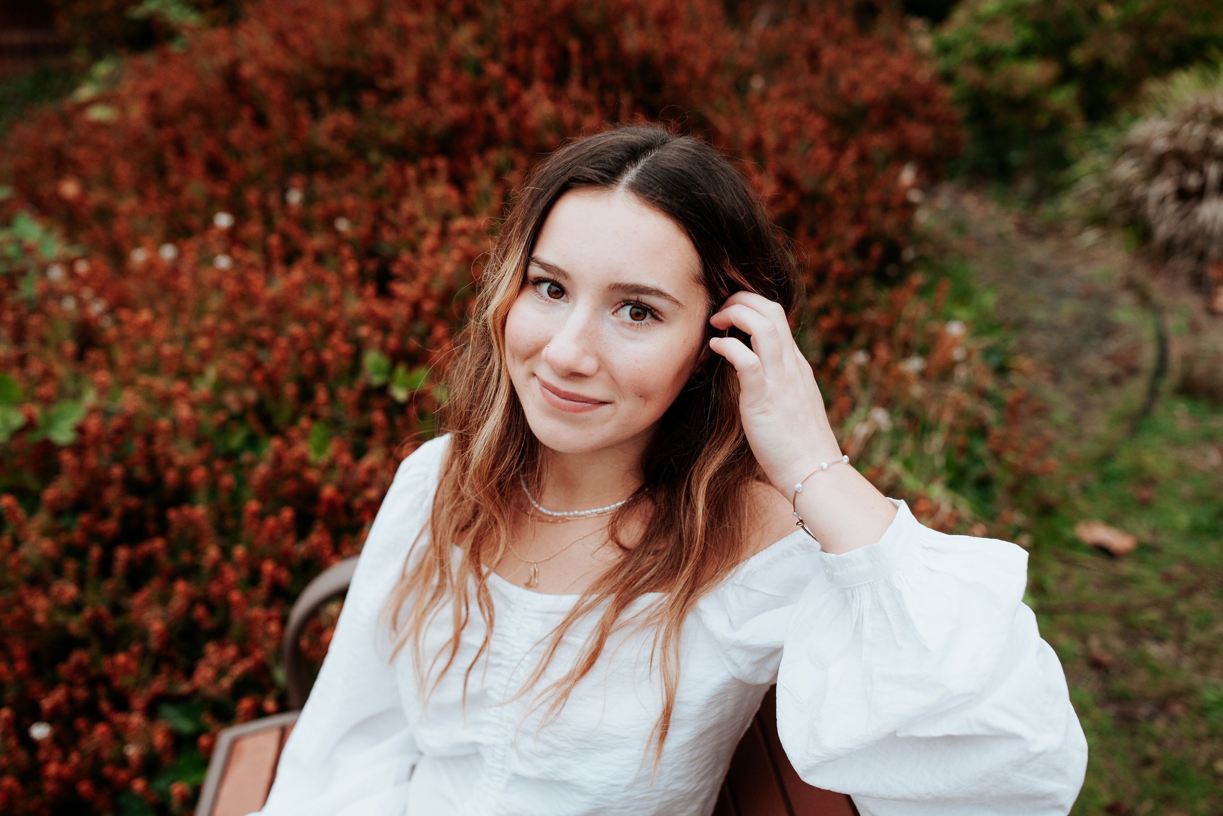 seattle lifestyle photographer - senior portraits