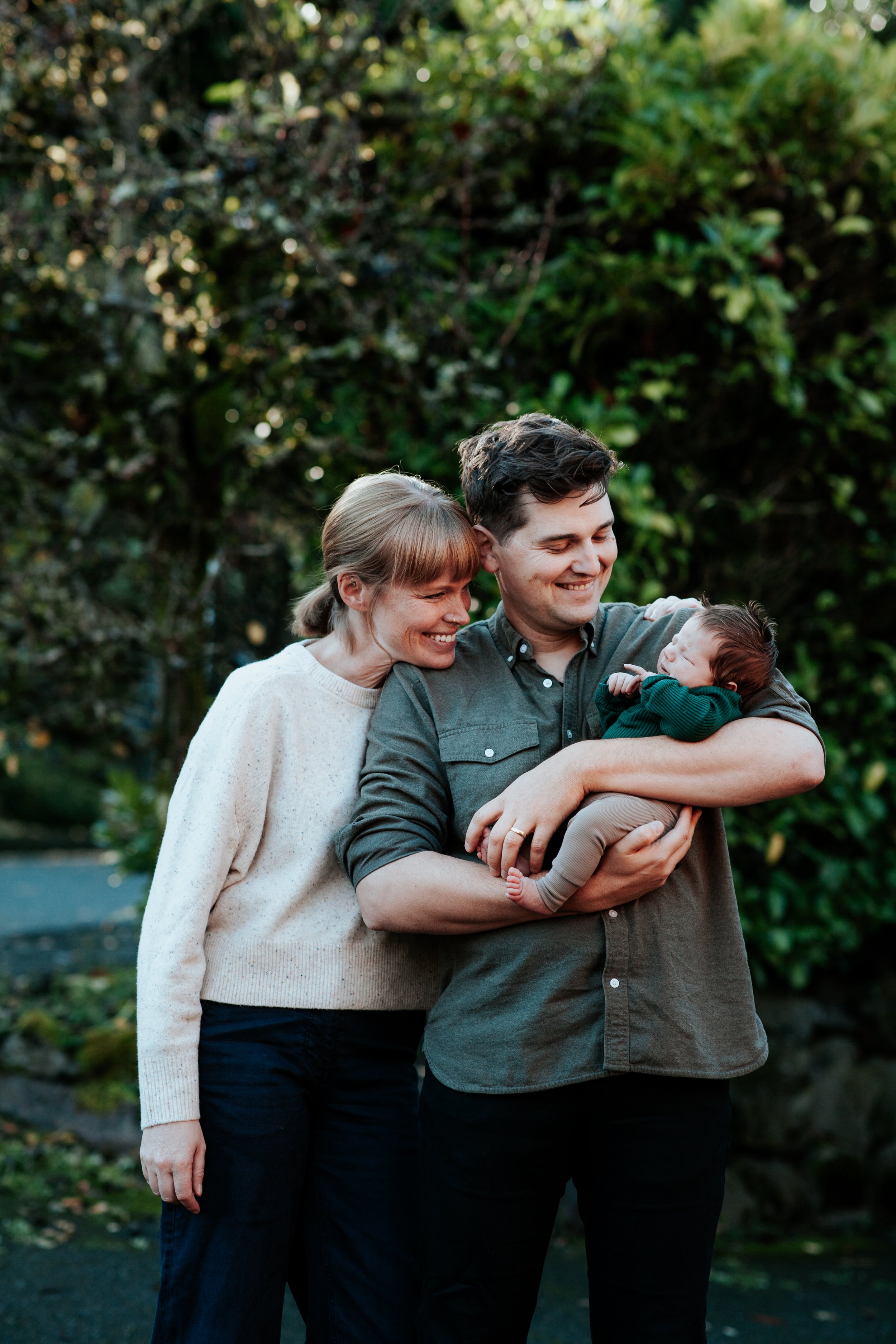 seattle newborn photographer - in home lifestyle