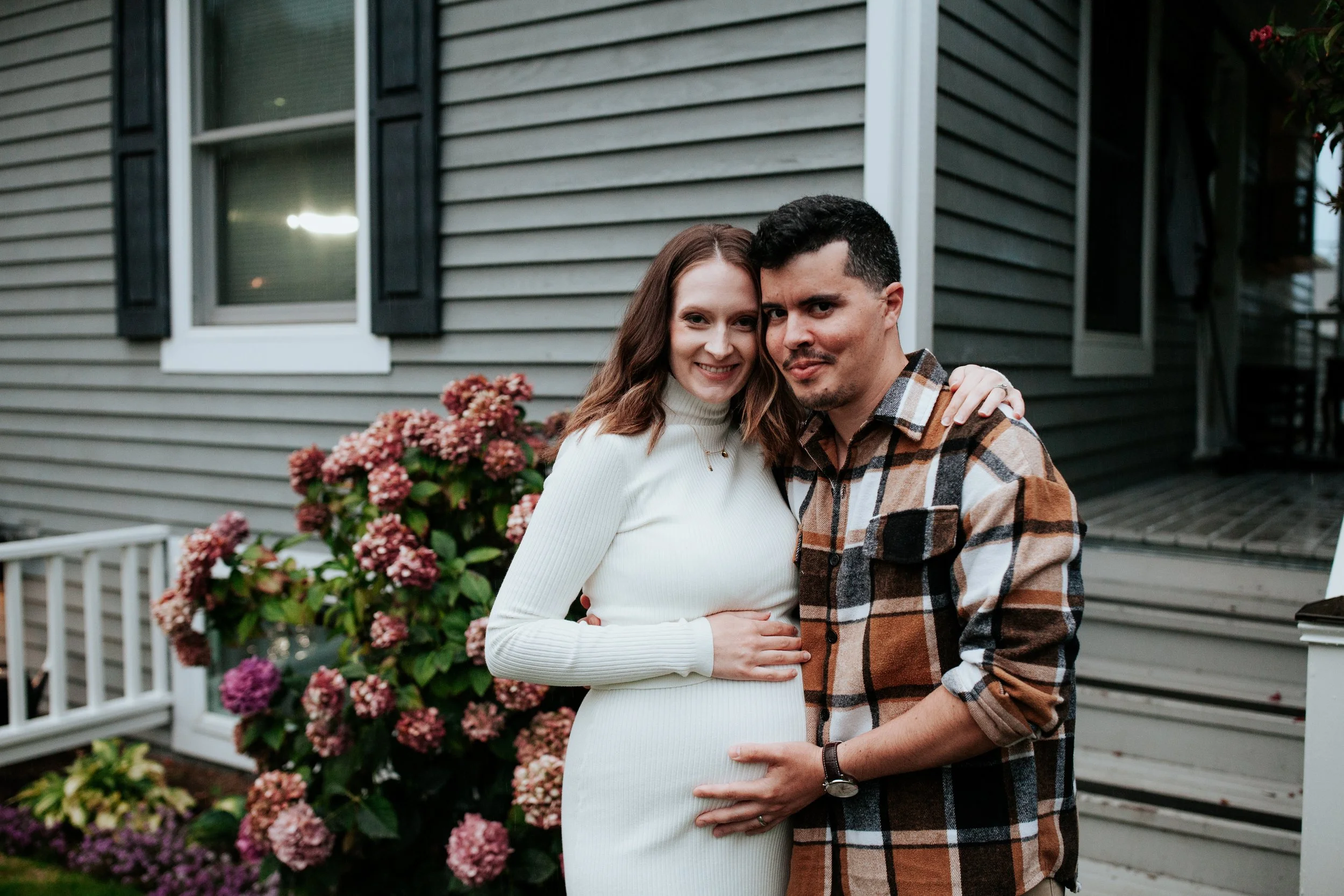 seattle newborn photographer - in home lifestyle