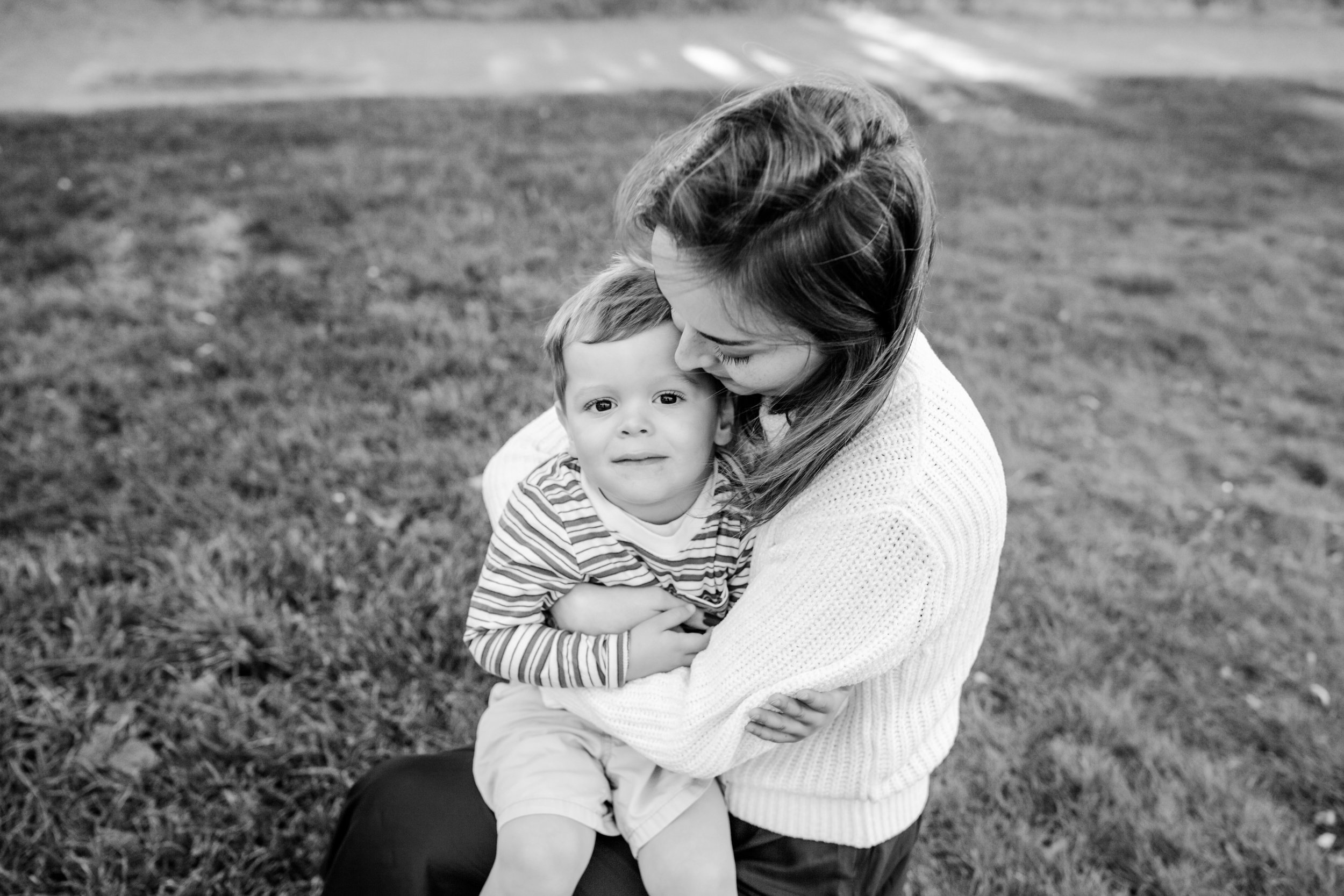 seattle lifestyle family photographer - spring mini sessions