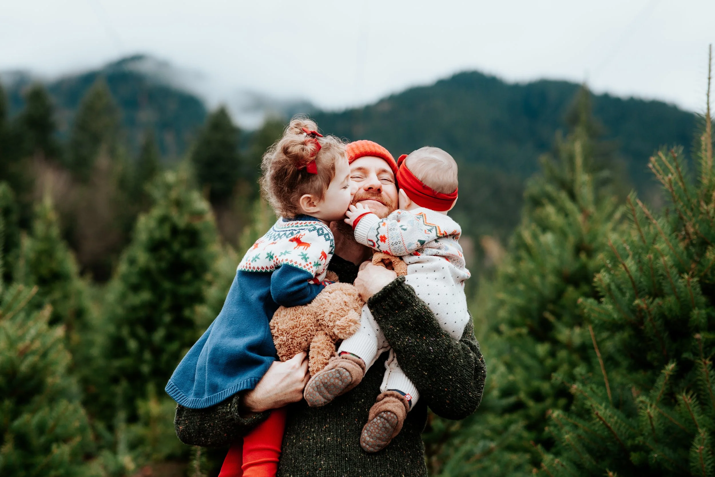 Trinity Tree Farm Mini Sessions // Issaquah Photographer
