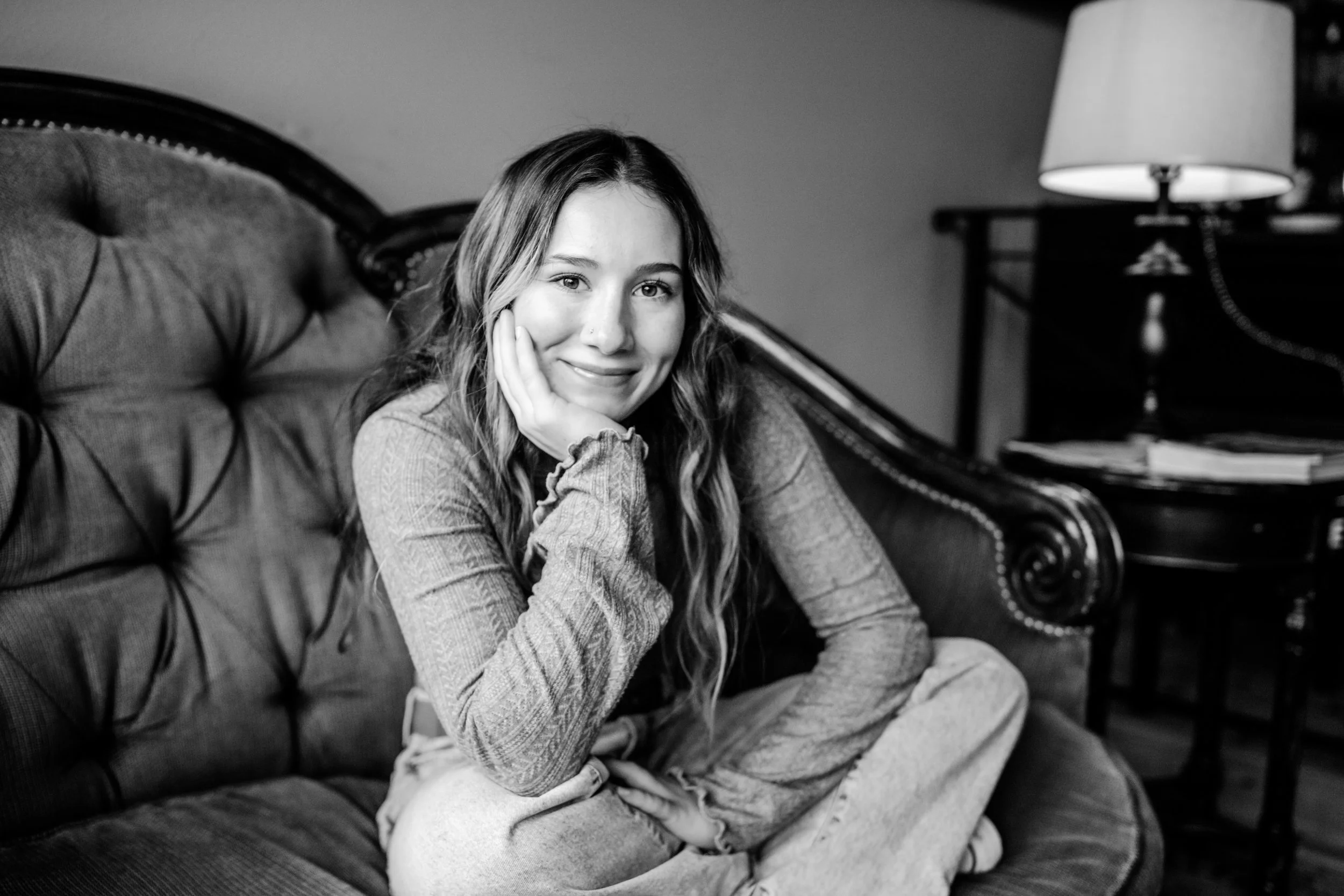 black and white senior portraits in Snohomish