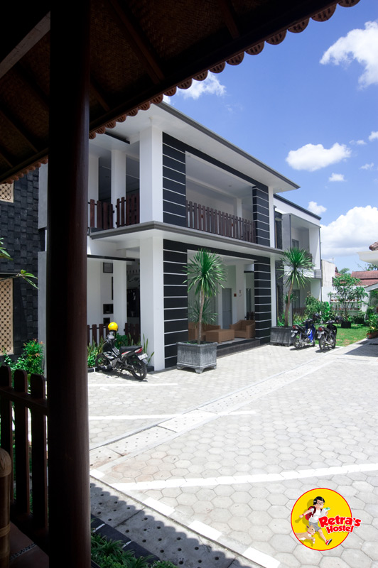 Exterior1.jpg