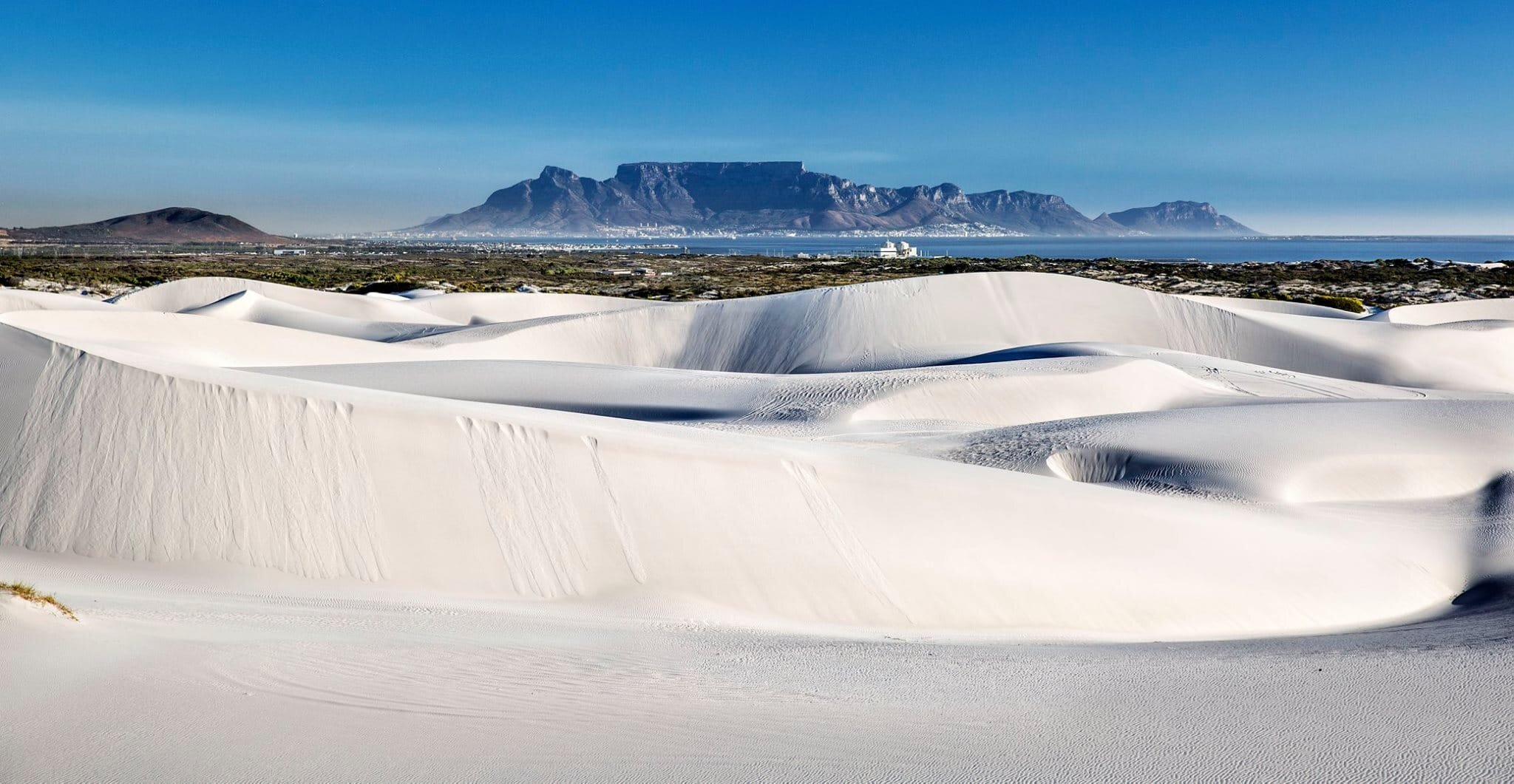 Atlantis-dunes.jpg