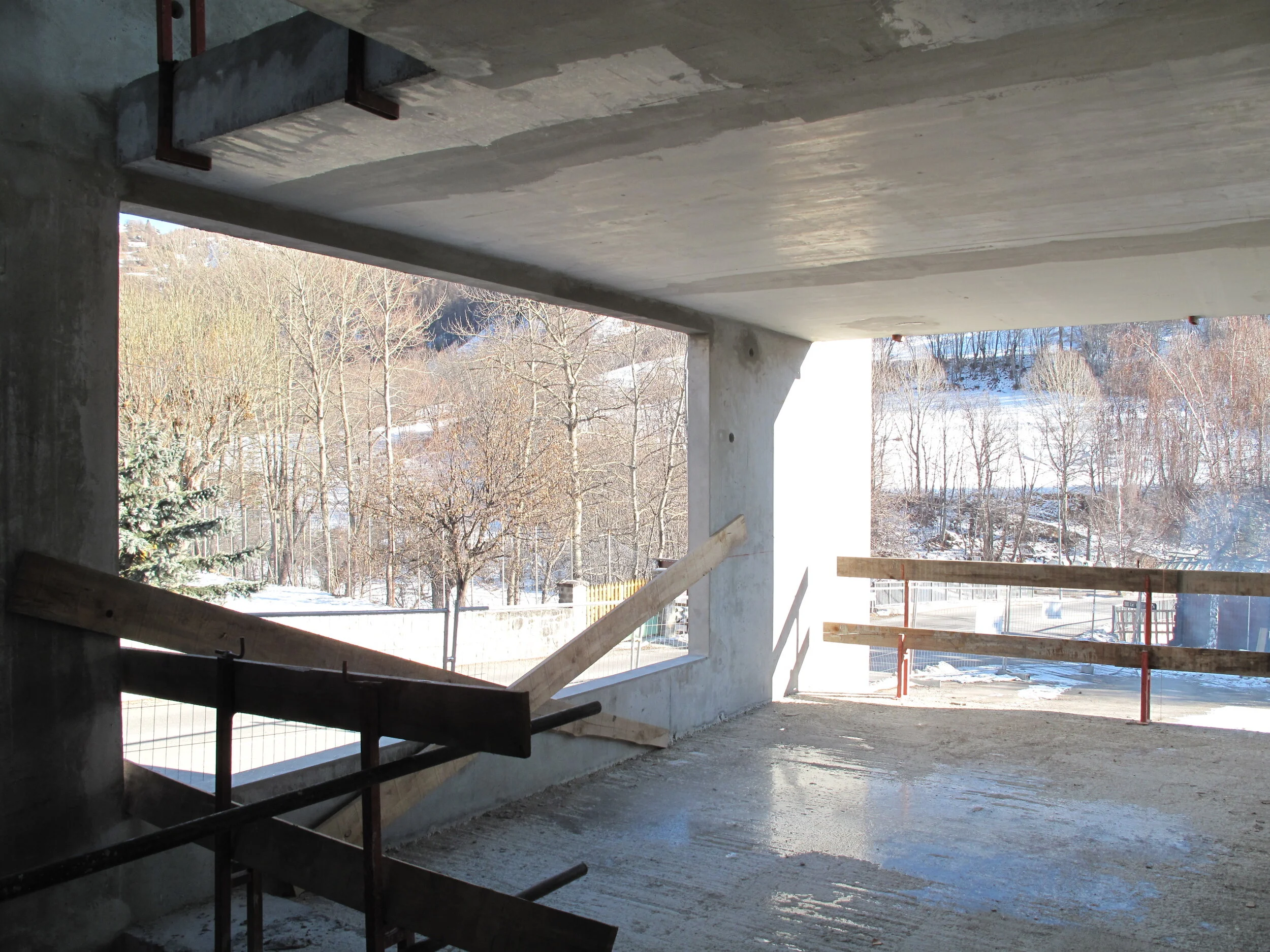 PENDANT - LE CHANTIER/MAKING OFF