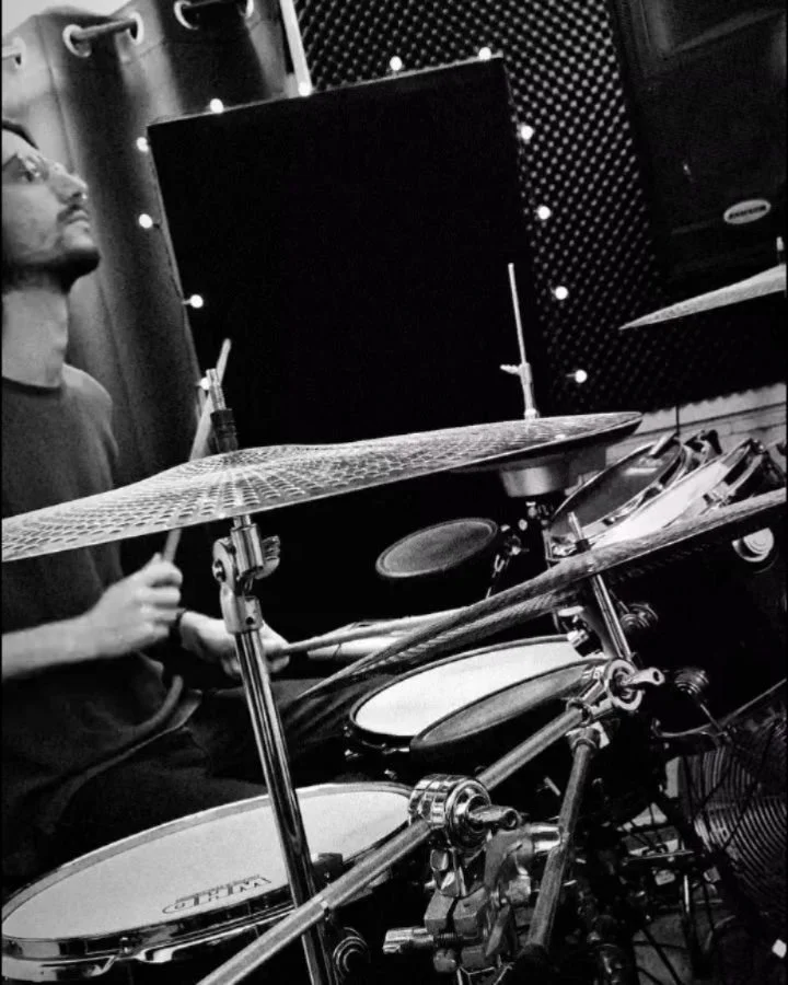 Playing, recording, performing, and scoring my way through 2025 with family , friends, and loved ones 🥁🎸🎹🎬 continuing through to 2026! 🎵🎞️

#nye #2025 #happynewyear