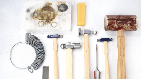 Setting up a home jewellery studio