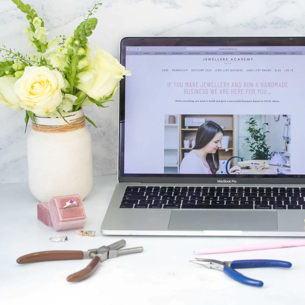 12 emails to send to your list (podcast episode) 