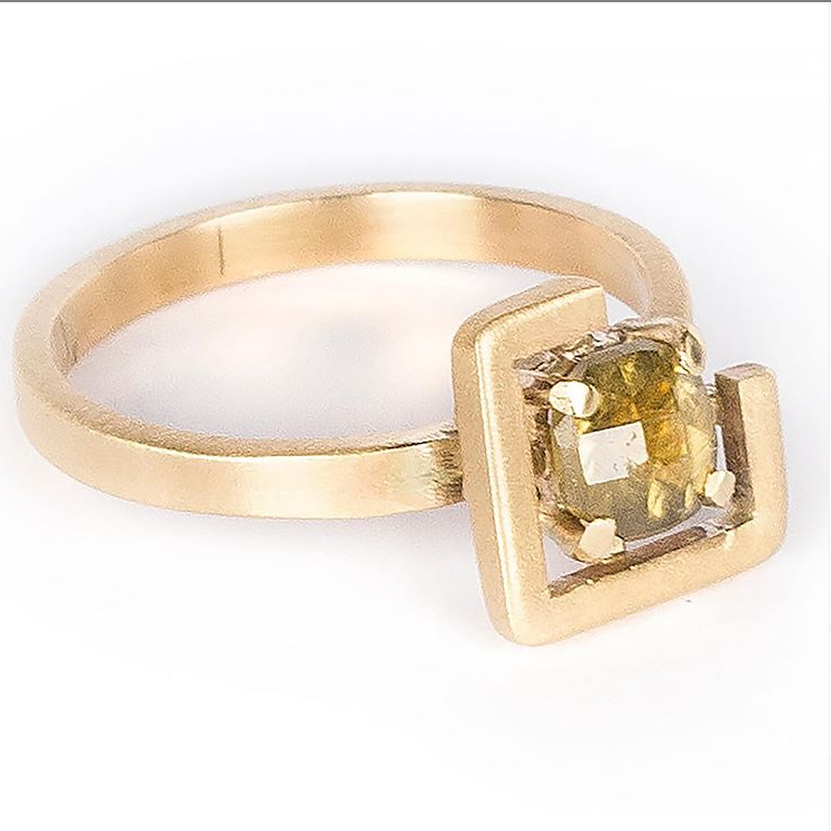 Inside the world of gems and gem cutting with Fiona Haines of Wise Fig Jewellery (podcast episode)