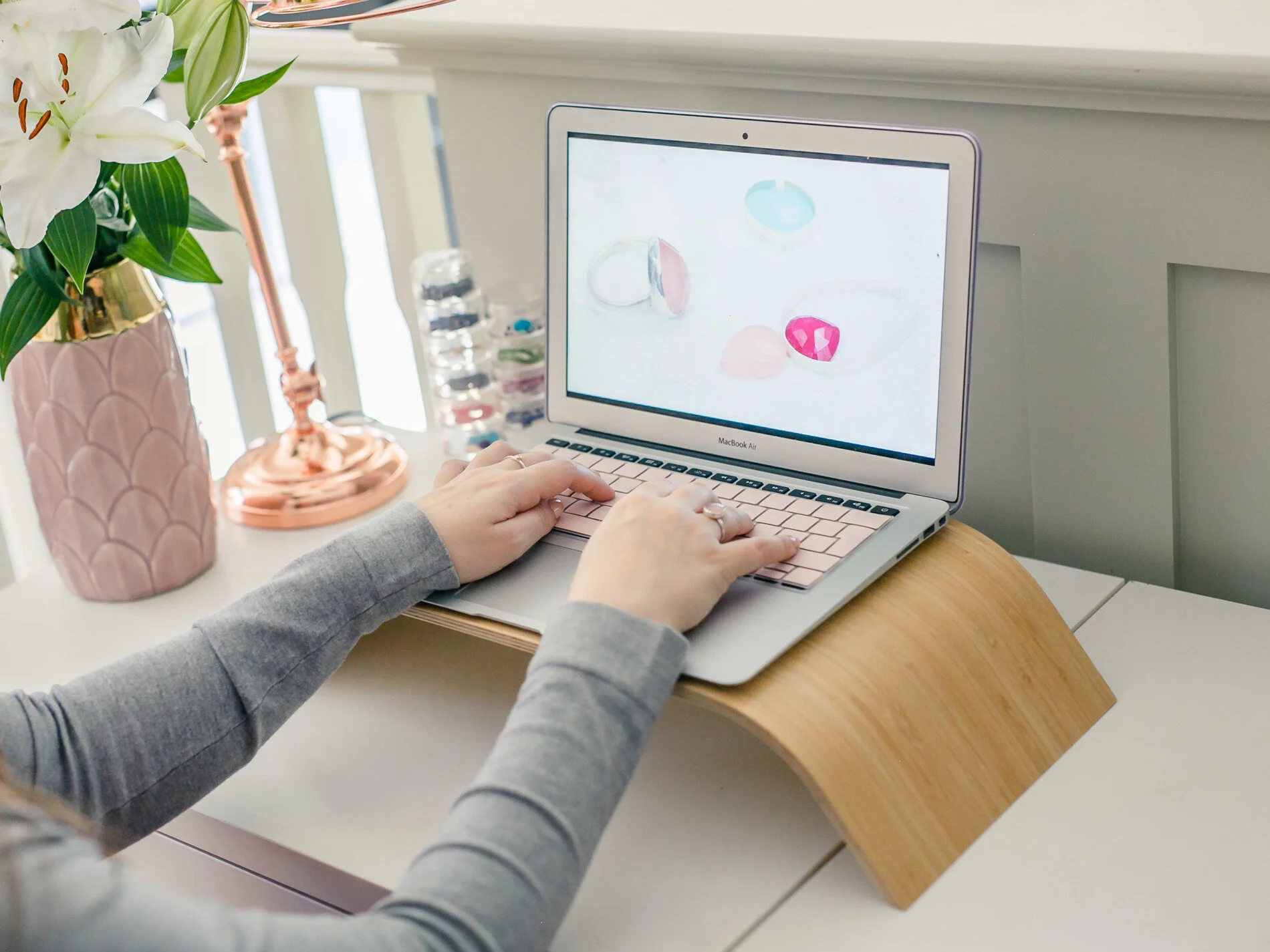 work from home Job opportunity with jewellers academy